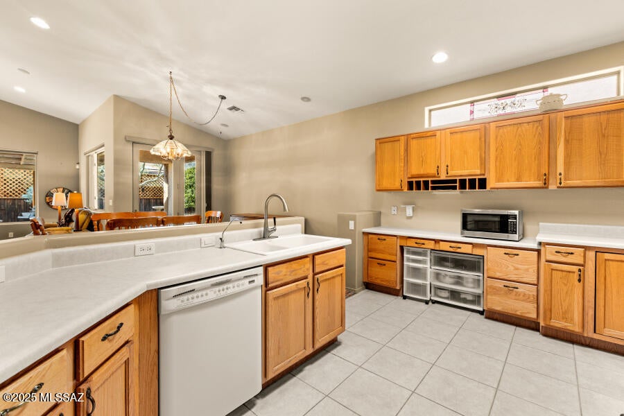 Falcon Ridge (1-41) - Residential