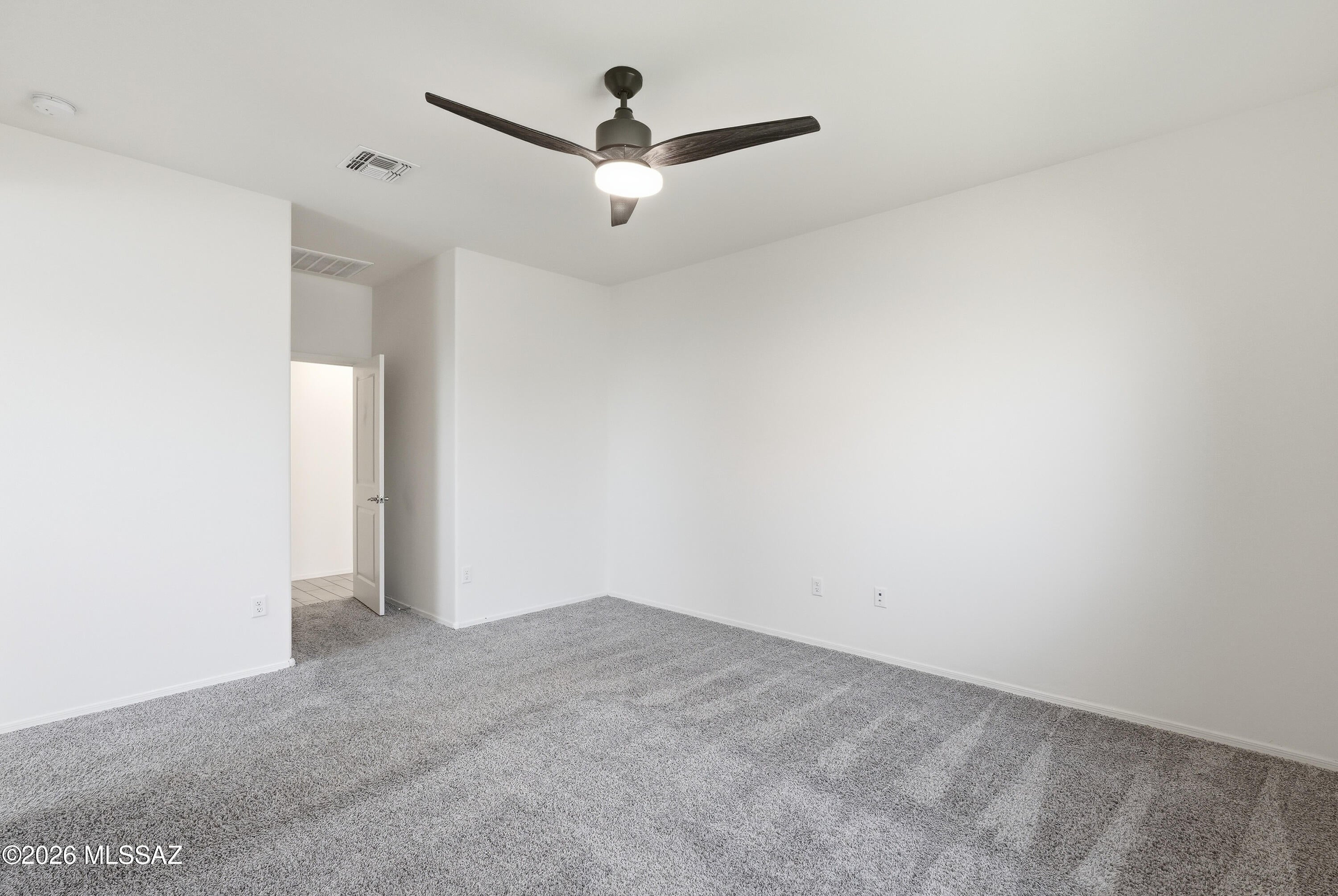 Entrada Del Rio - Residential Lease