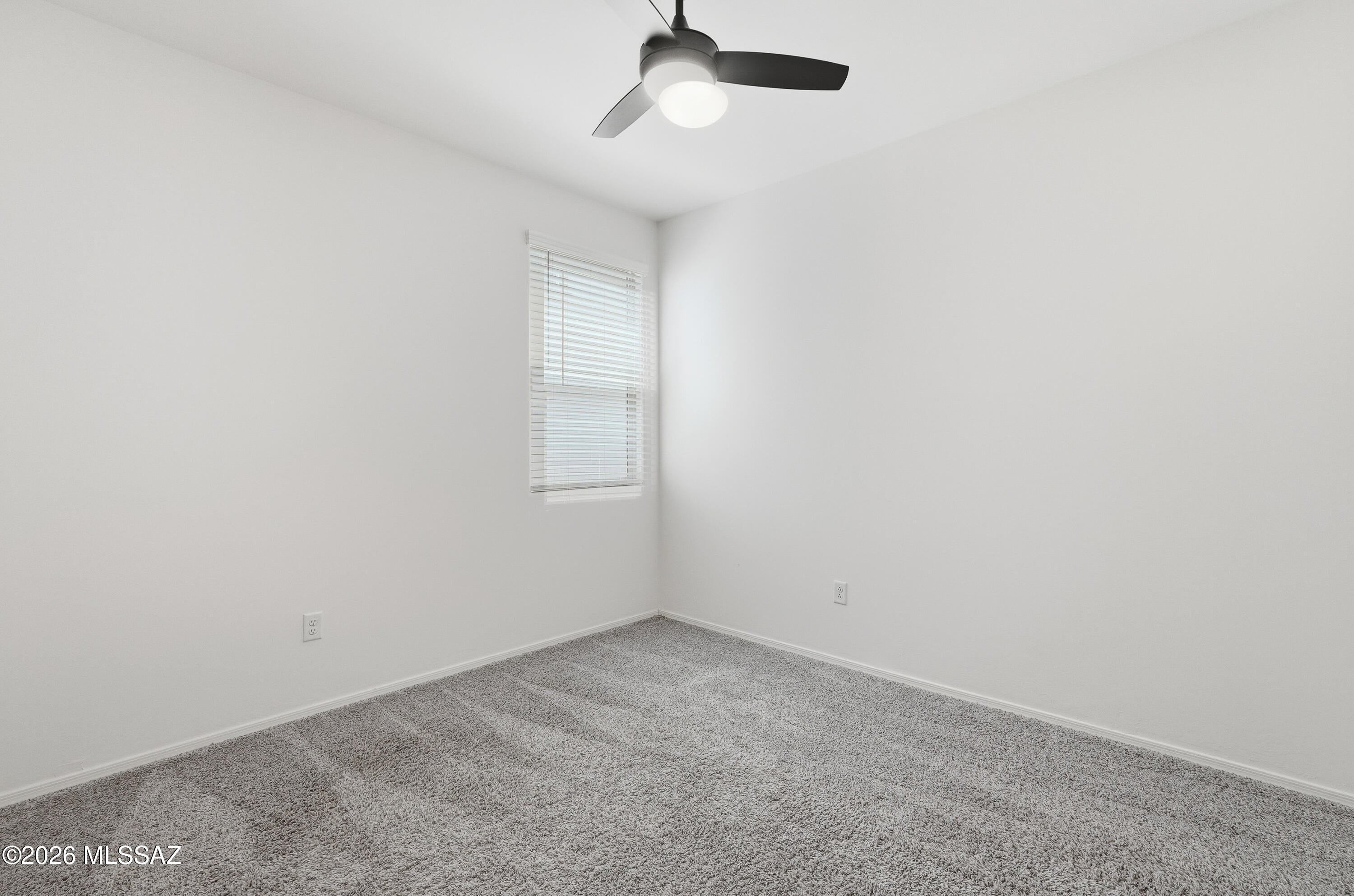 Entrada Del Rio - Residential Lease