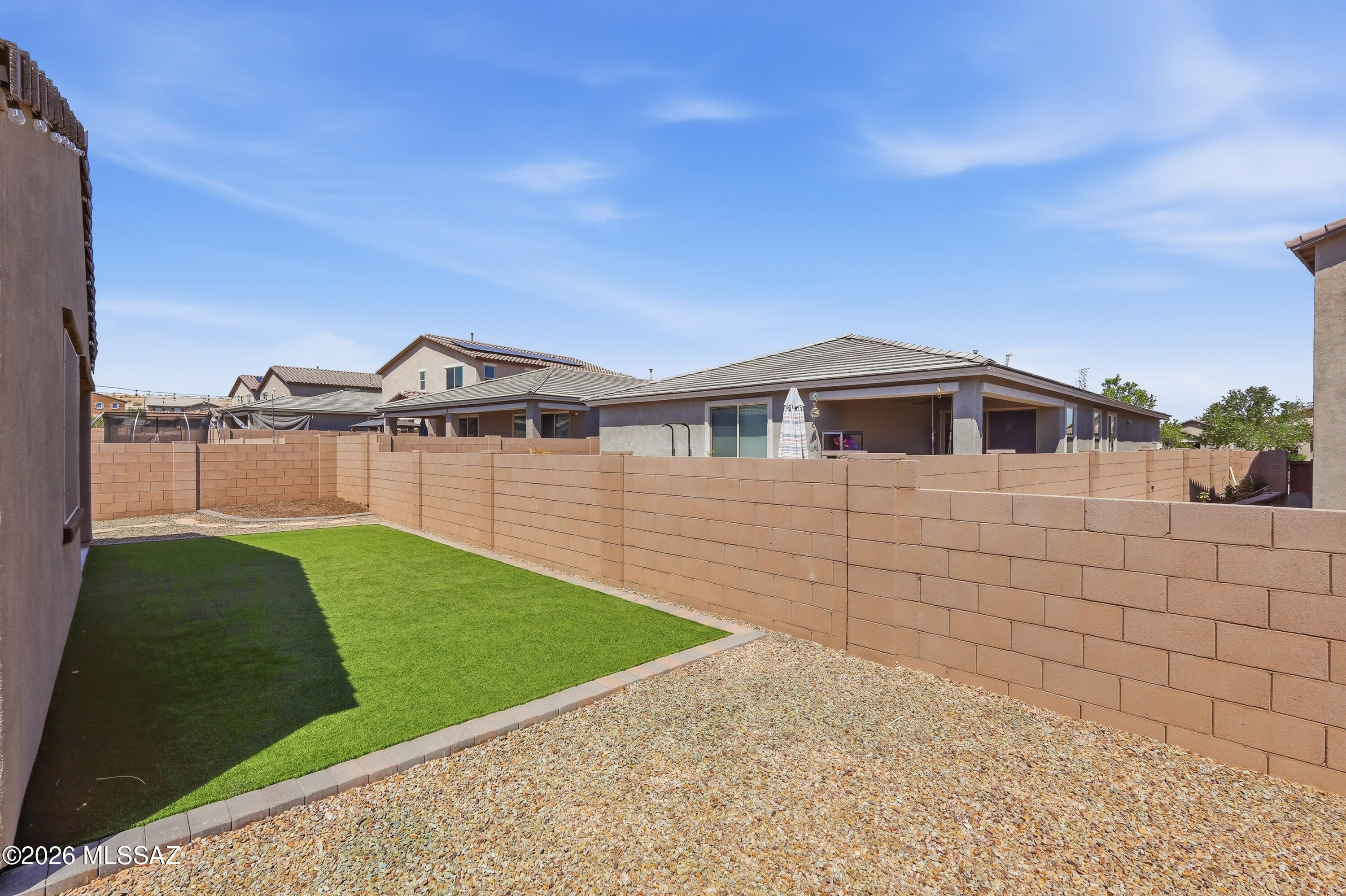 Entrada Del Rio - Residential Lease