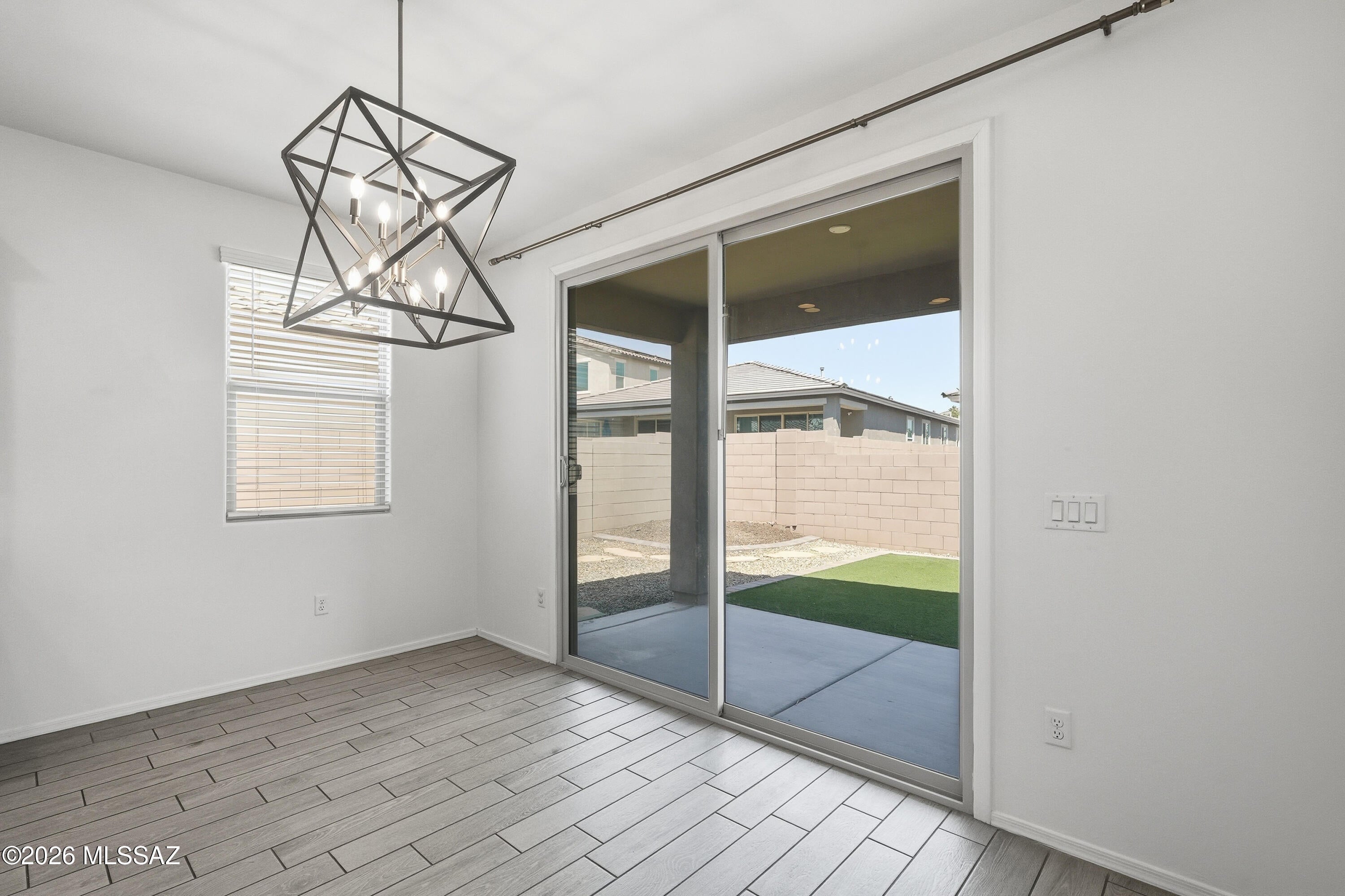 Entrada Del Rio - Residential Lease