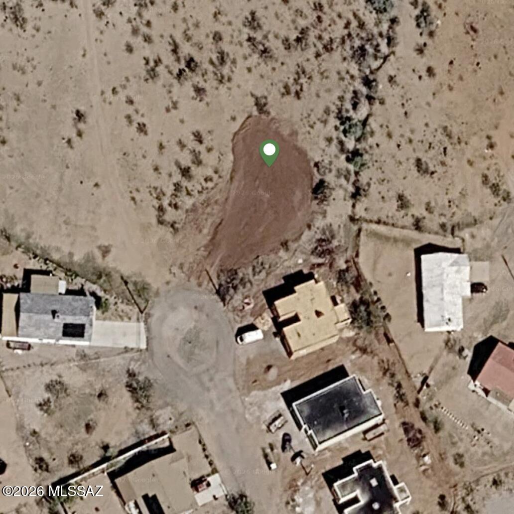 Build your dream home in the heart of Rio Rico! This 0.36-acre vacant lot offers a great opportunity to design and construct a custom residence in a quiet, established neighborhood.