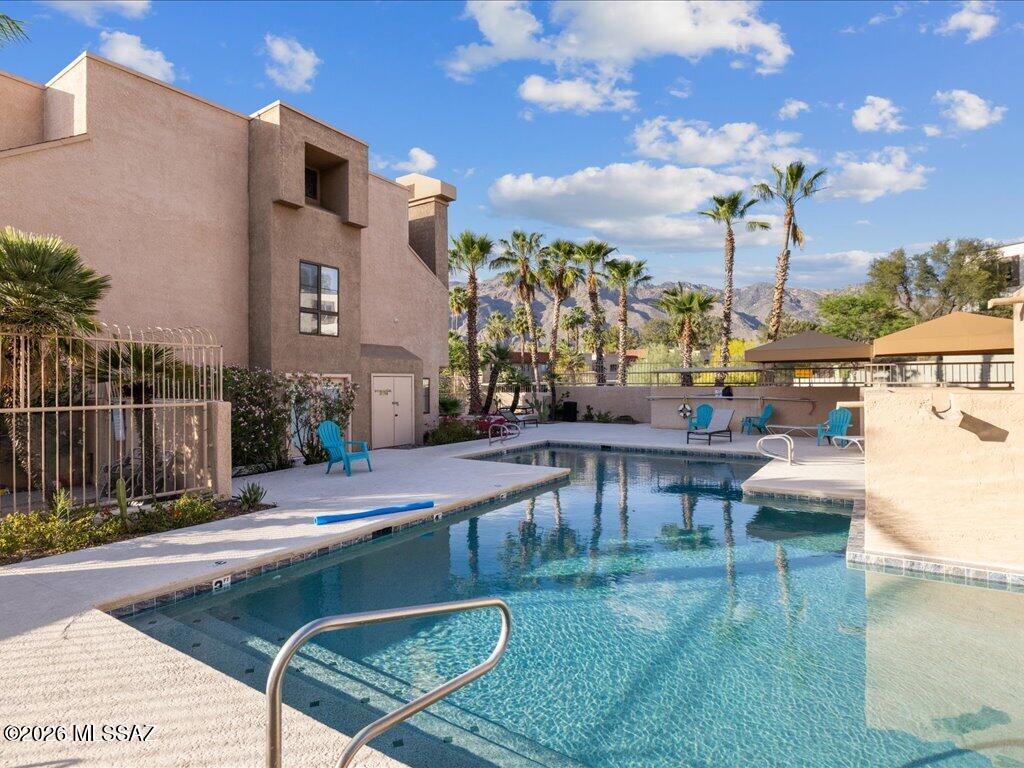 Dakotah Hills Condominium - Residential