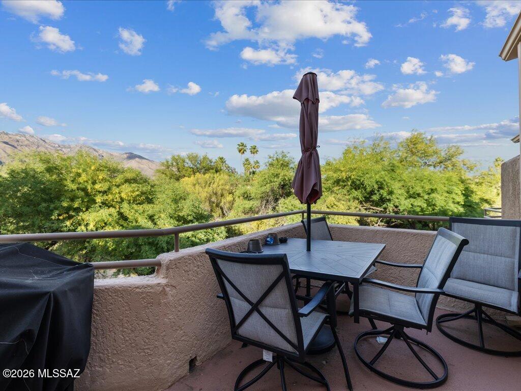 Dakotah Hills Condominium - Residential
