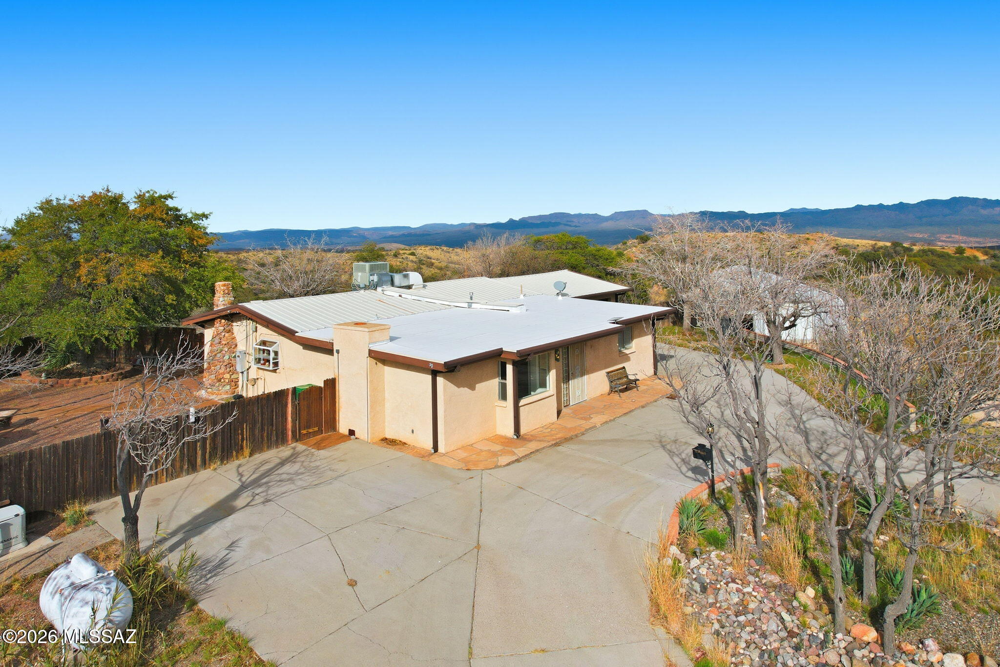 Holycross Canyon - Residential