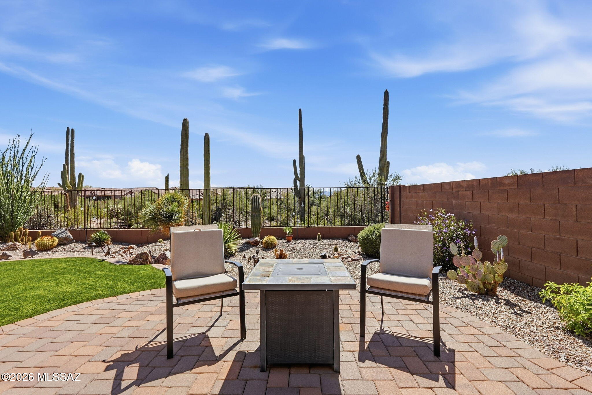 Del Webb At Dove Mountain SQ20131930189 - Residential