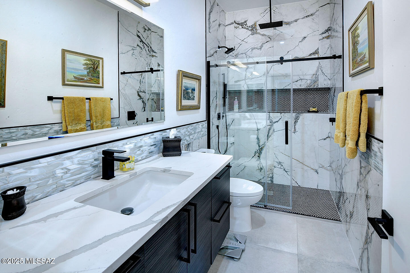 El Diamante II (1-40) - Residential