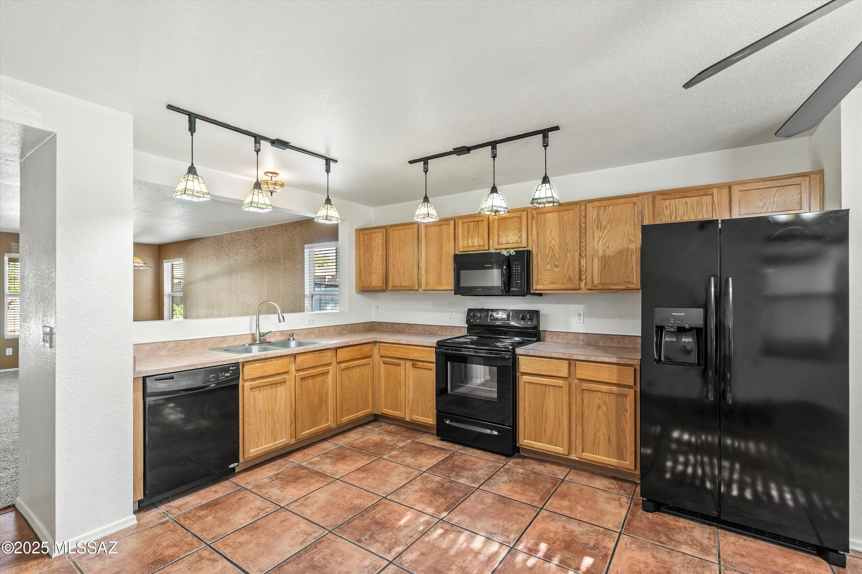 Rancho Del Lago (207-388) - Residential