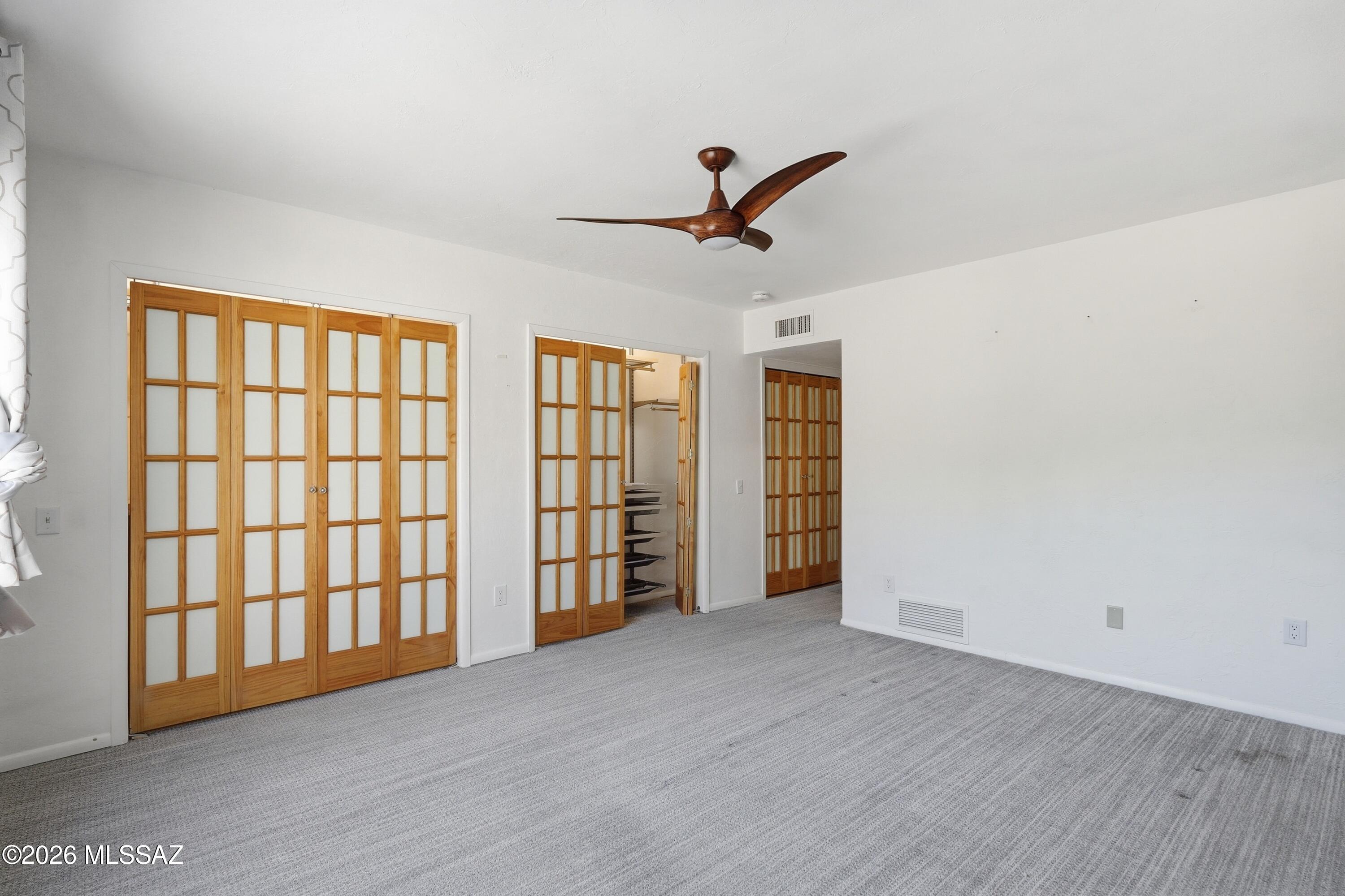 Colonia Verde (13-17) - Residential