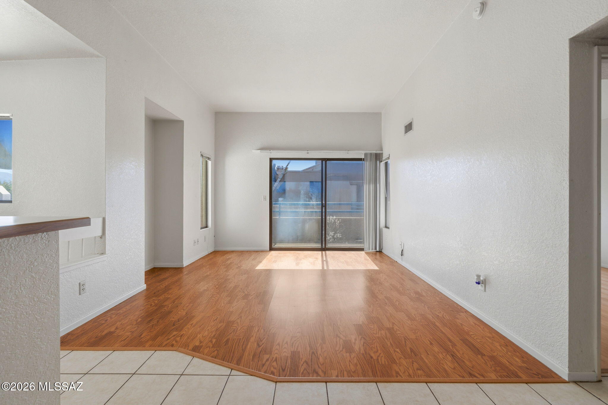 Summertree Condominiums (1-224) - Residential