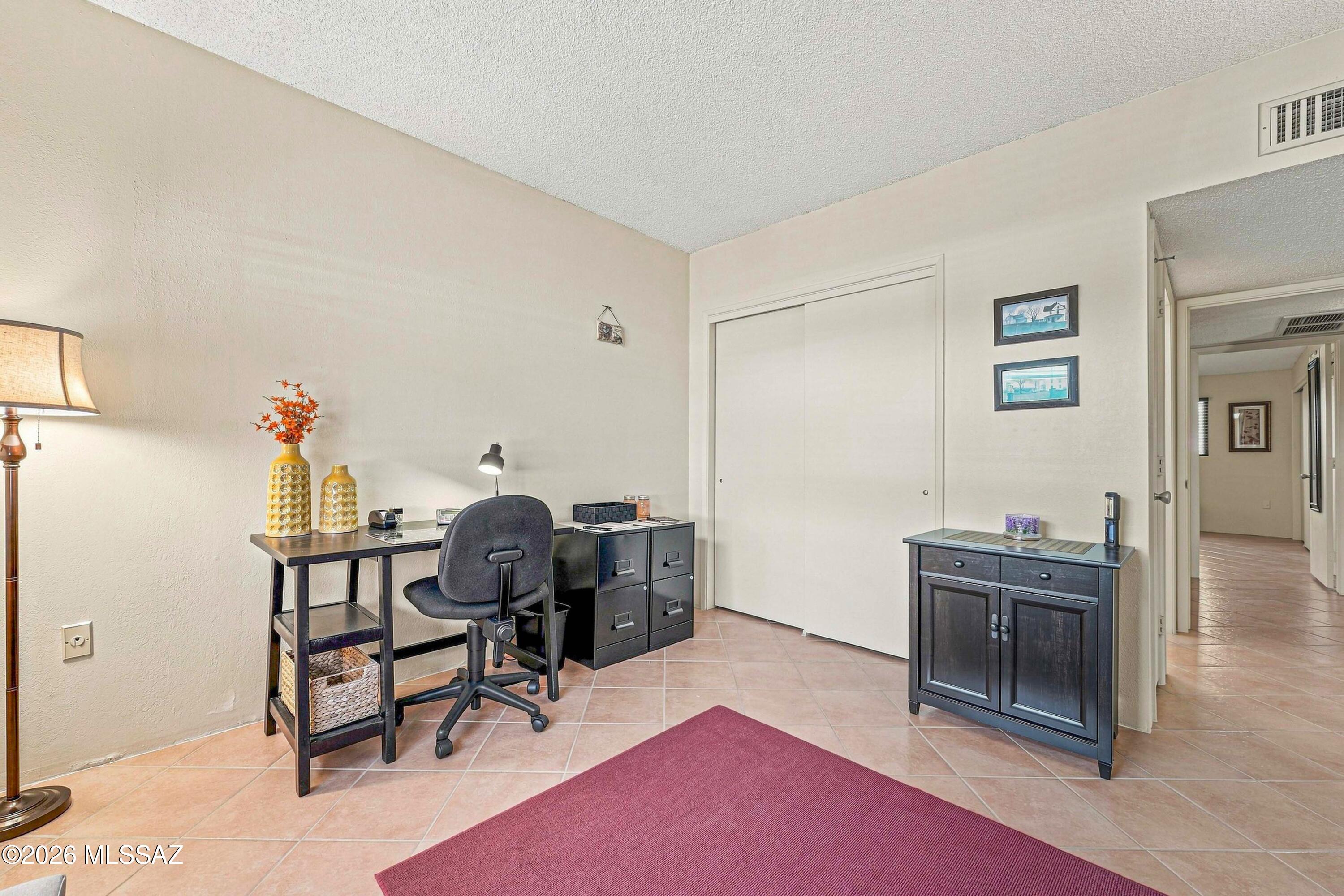 Green Valley Desert Meadows Townhouses (82-197) - Residential