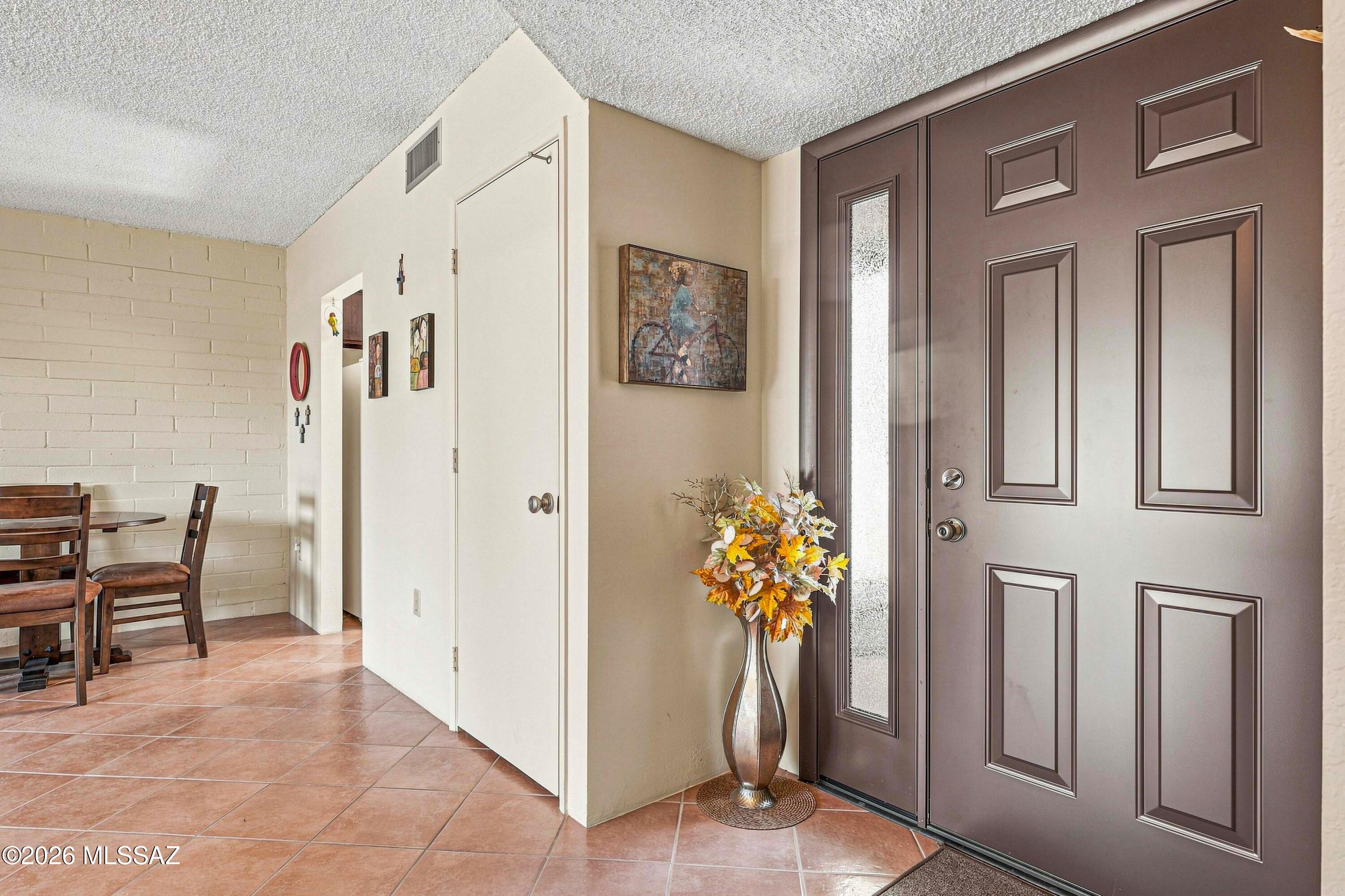 Green Valley Desert Meadows Townhouses (82-197) - Residential