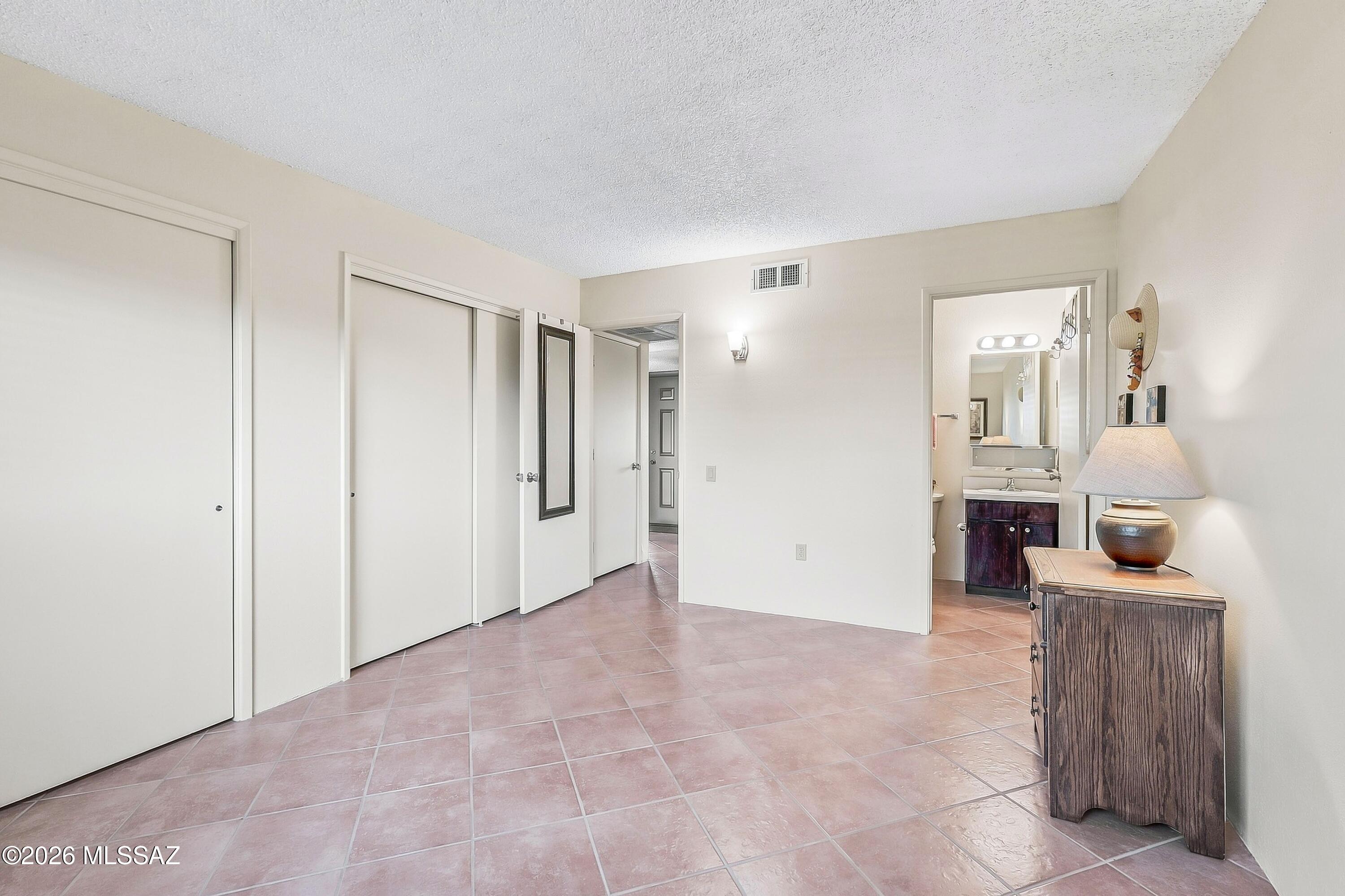 Green Valley Desert Meadows Townhouses (82-197) - Residential
