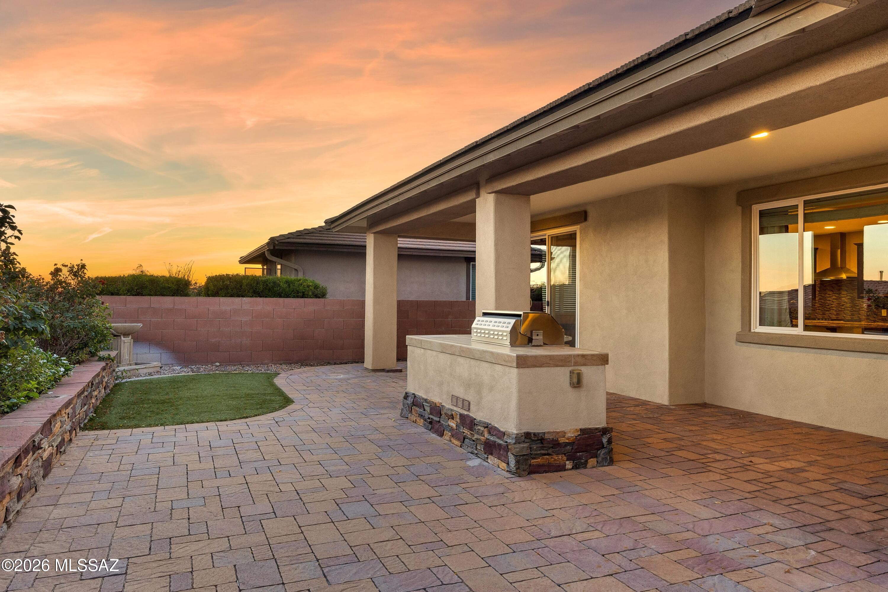 Golden Barrel Place At Dove Mountain SQ20141710079 - Residential