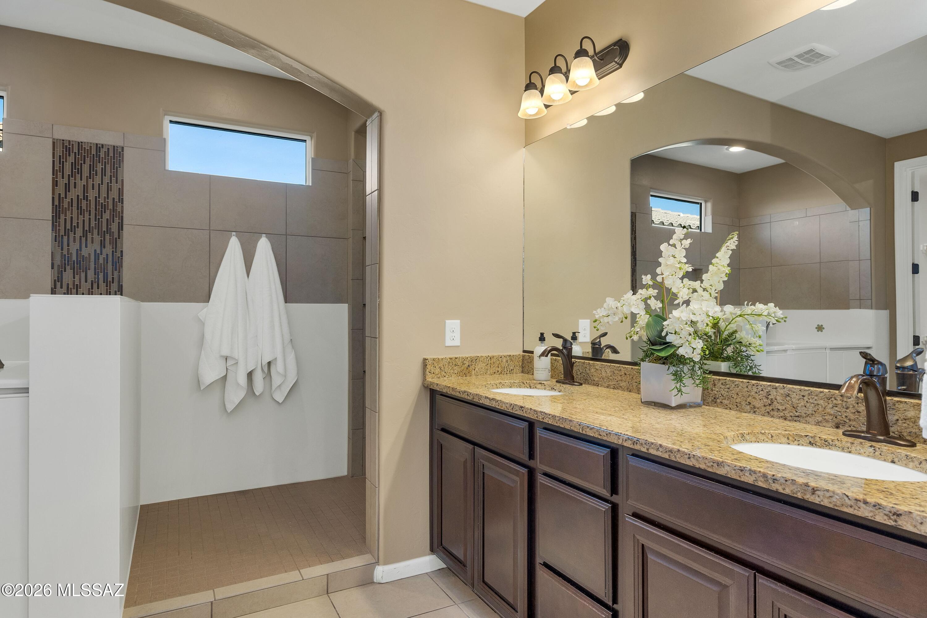 Golden Barrel Place At Dove Mountain SQ20141710079 - Residential