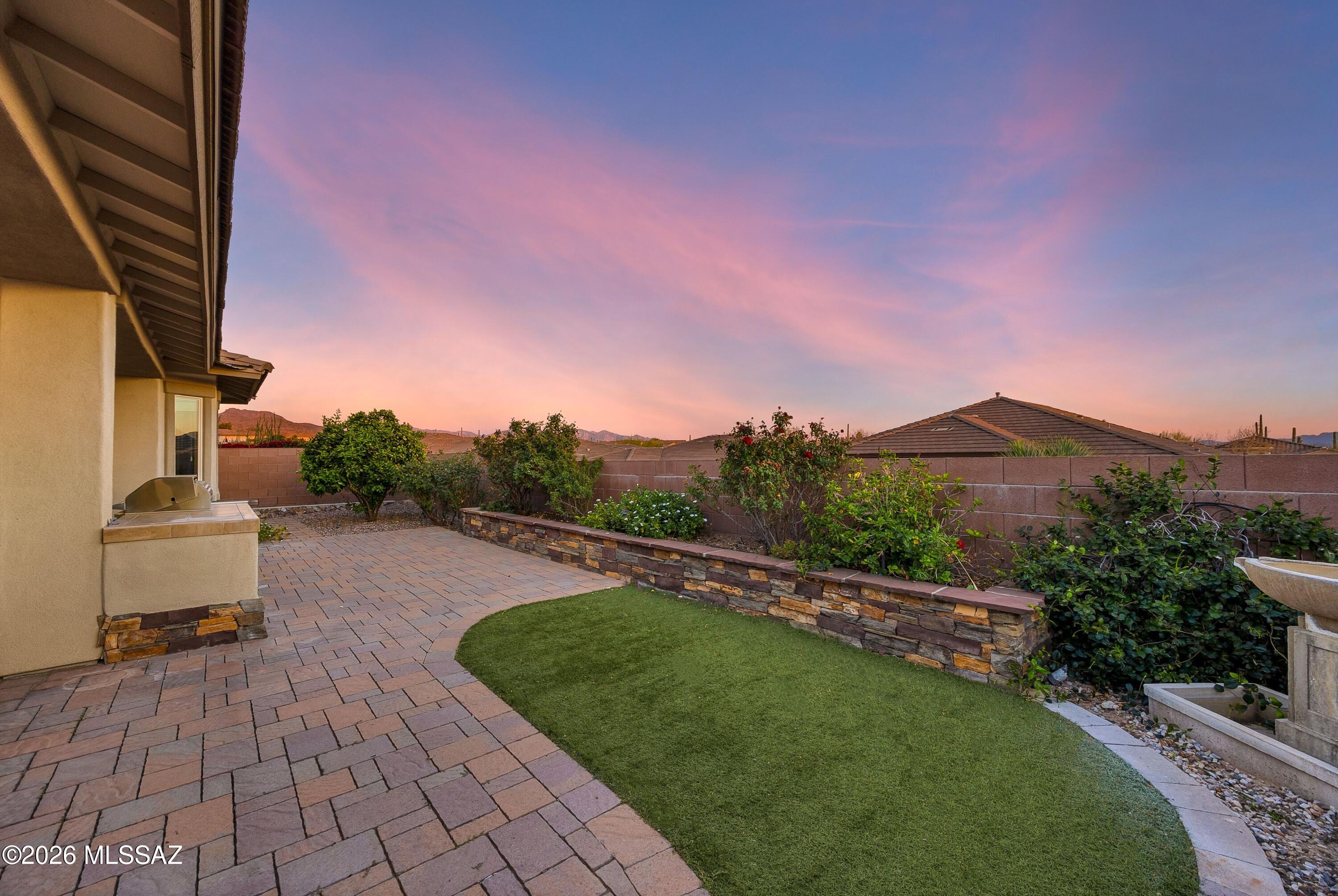 Golden Barrel Place At Dove Mountain SQ20141710079 - Residential