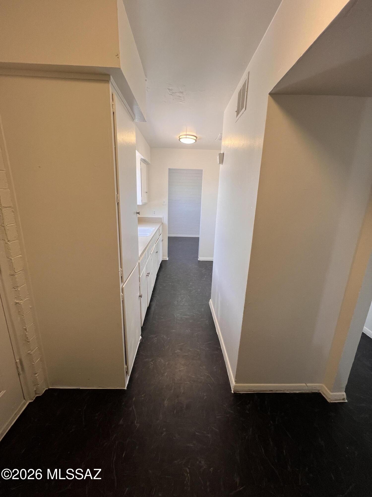 Sunland Gardens - Residential Lease