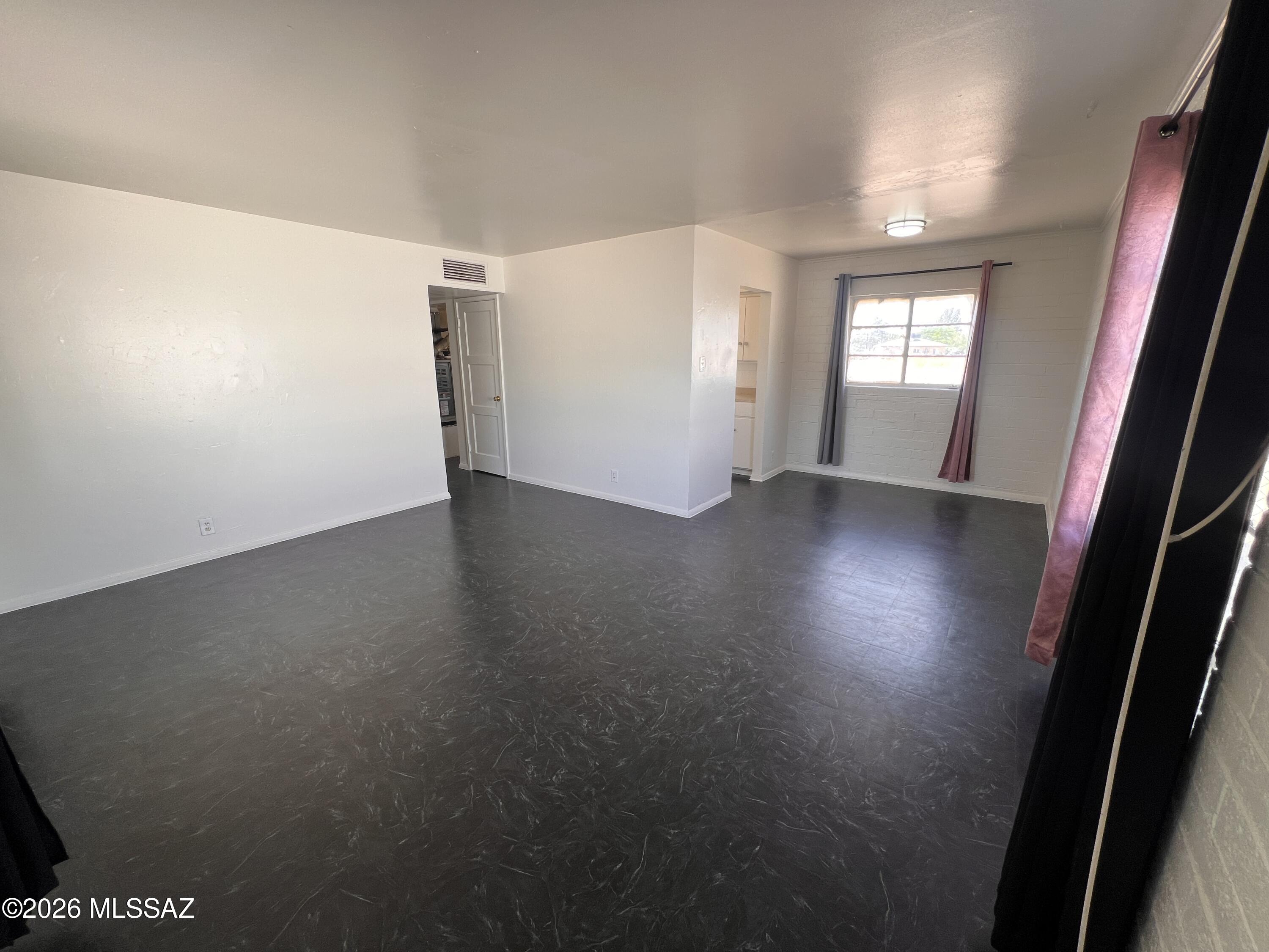 Sunland Gardens - Residential Lease