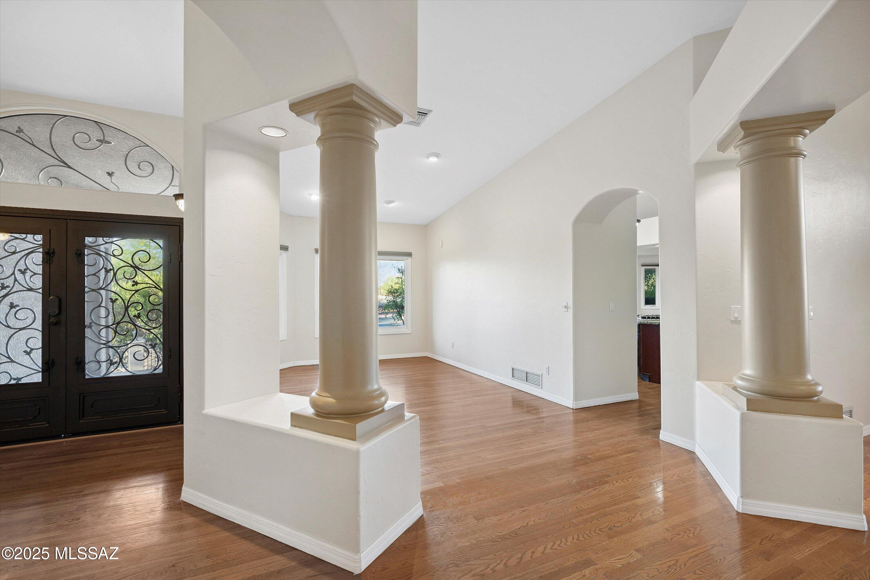 Monte Del Oro (1-187) - Residential