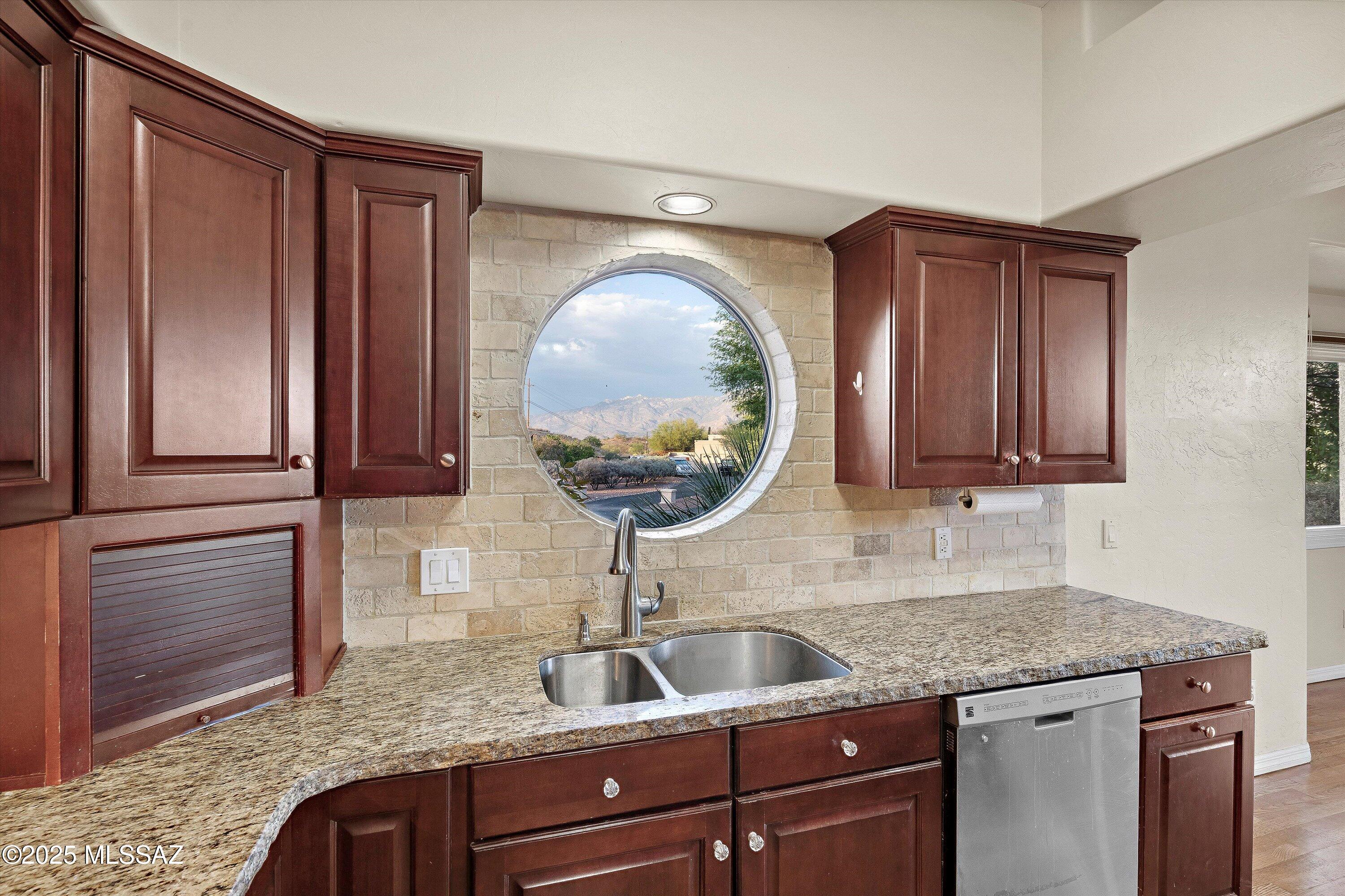 Monte Del Oro (1-187) - Residential