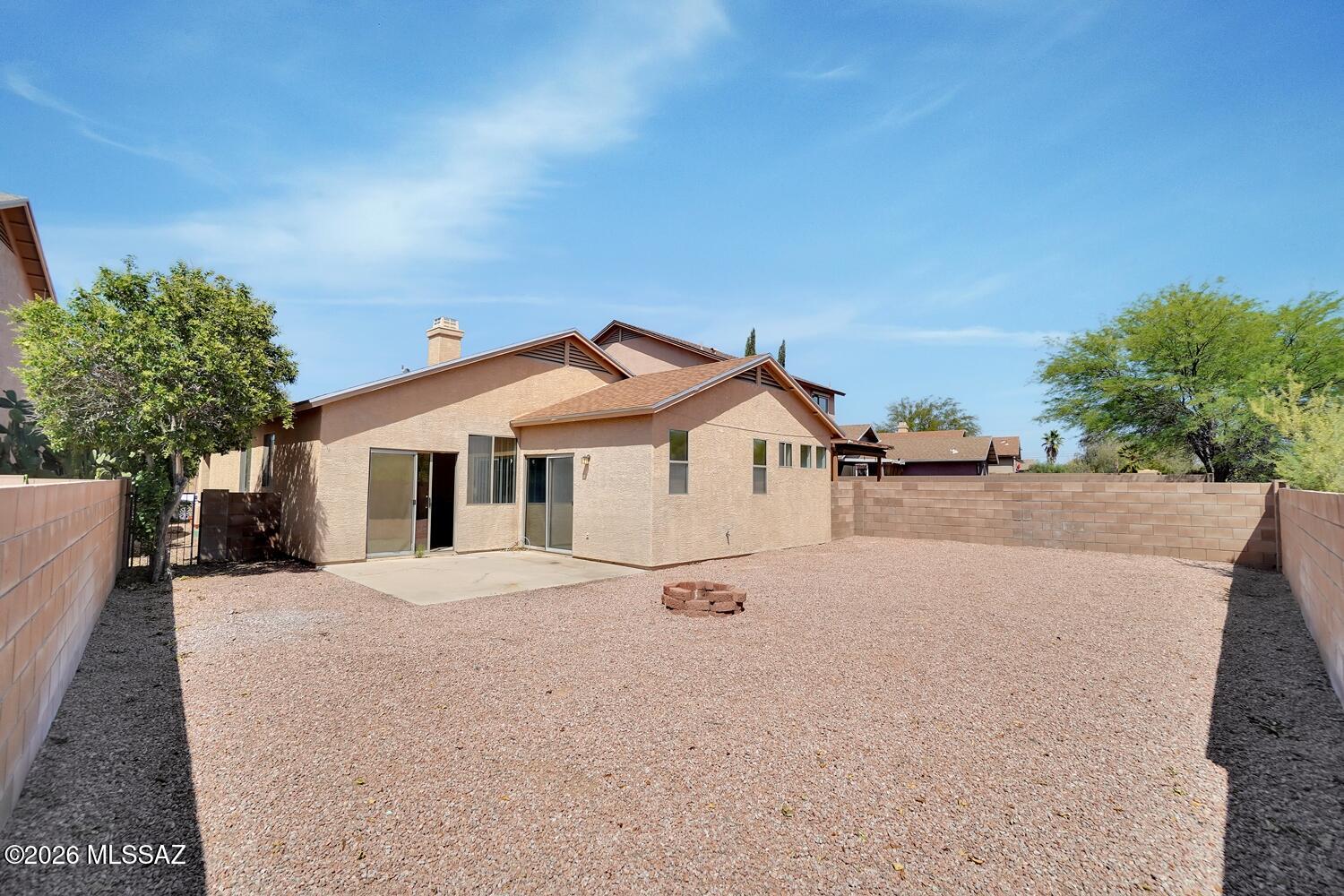 Desert Crossings at Rita Ranch (1-255) - Residential Lease