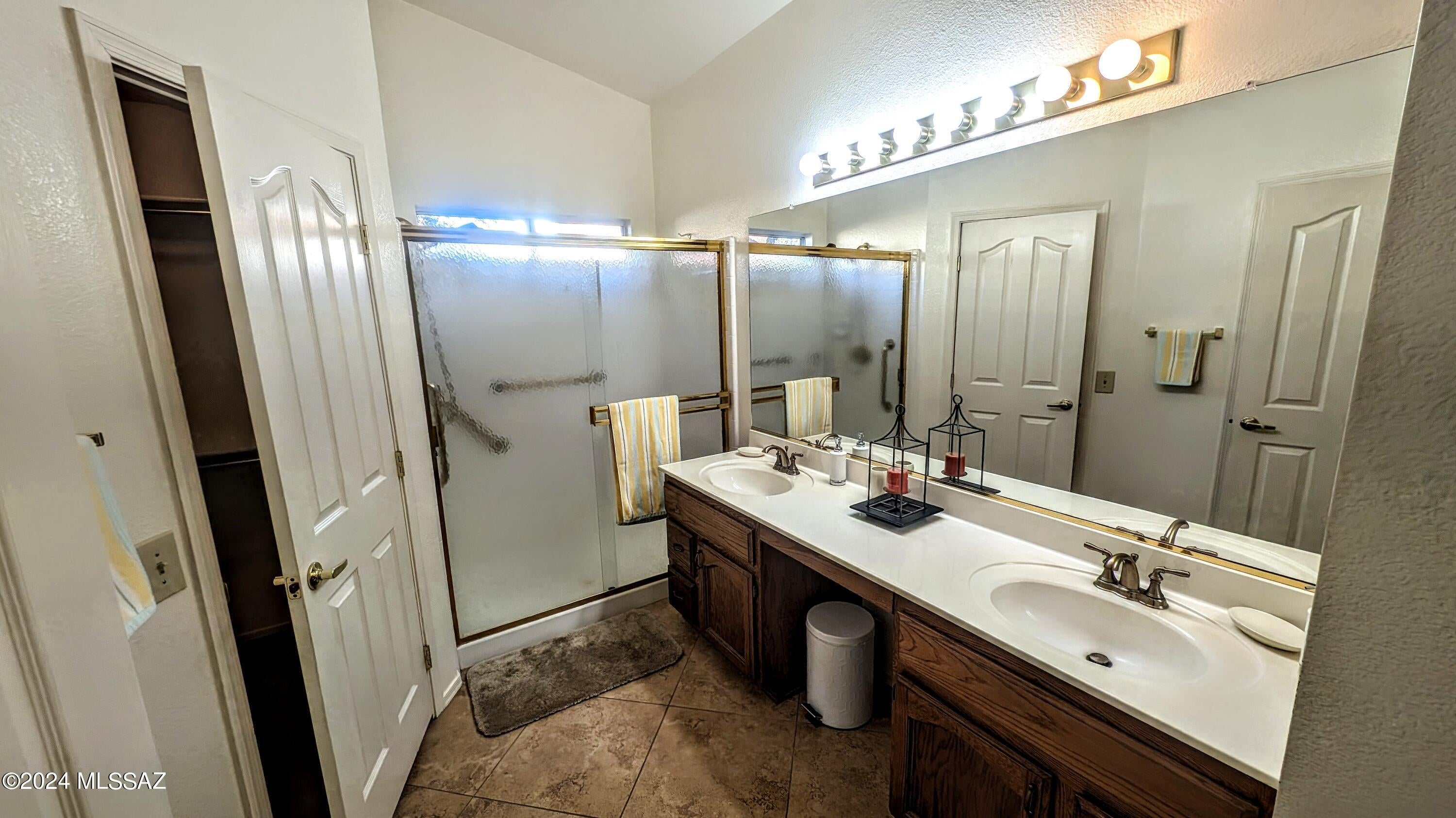 Saddlebrooke - Residential Lease