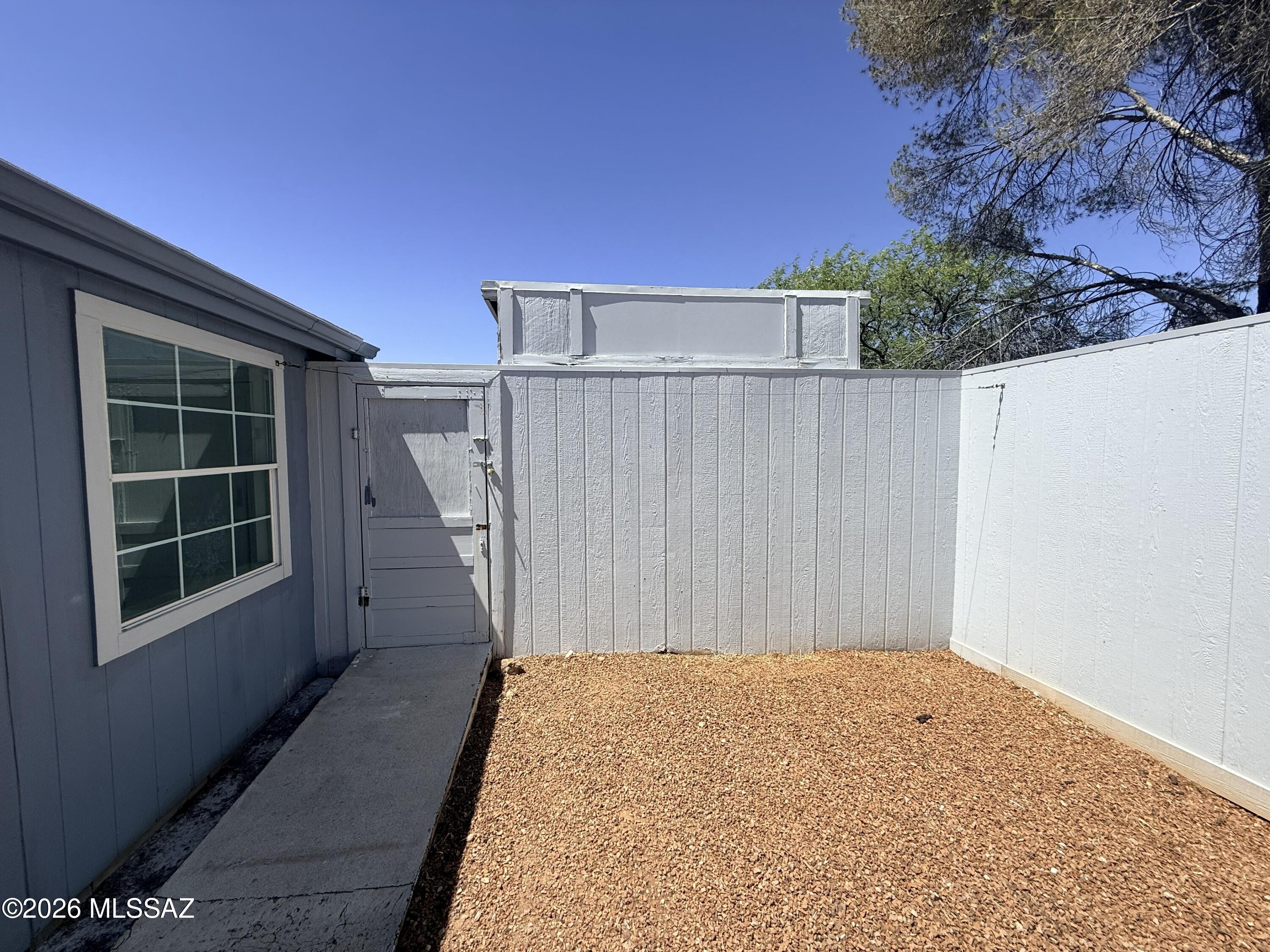 Mescal Lakes - Residential