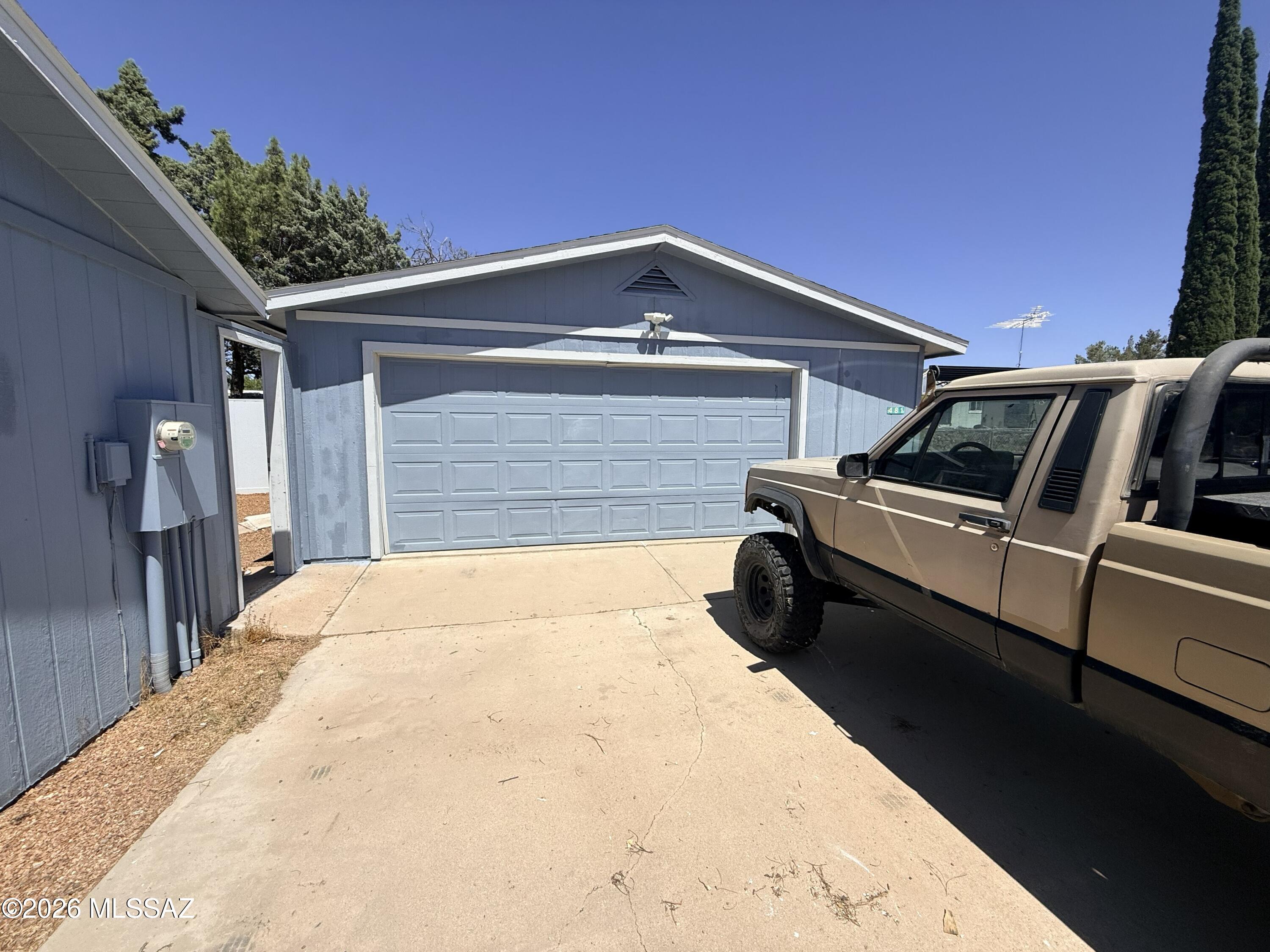 Mescal Lakes - Residential