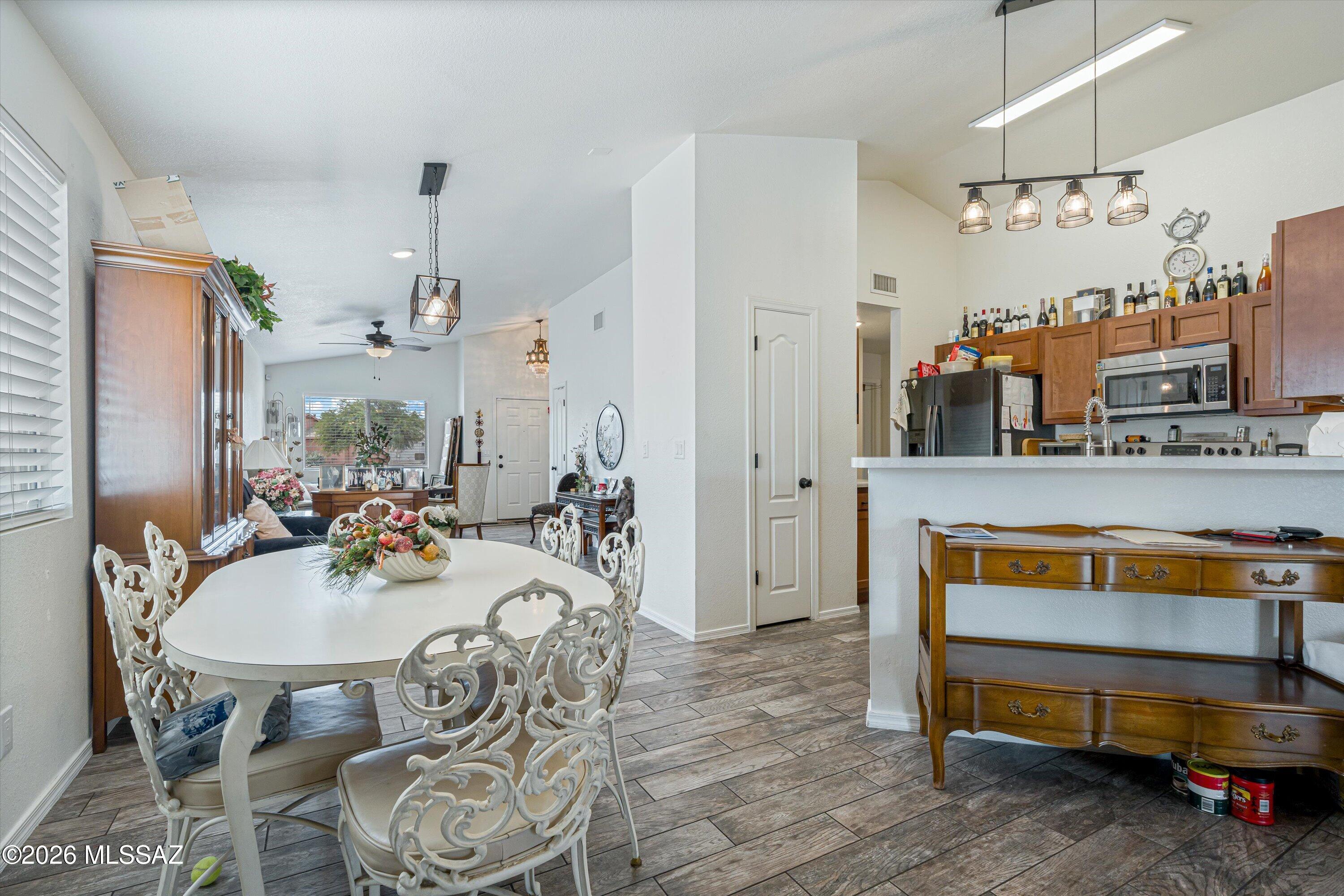 Rincon Aviador (1-120) - Residential