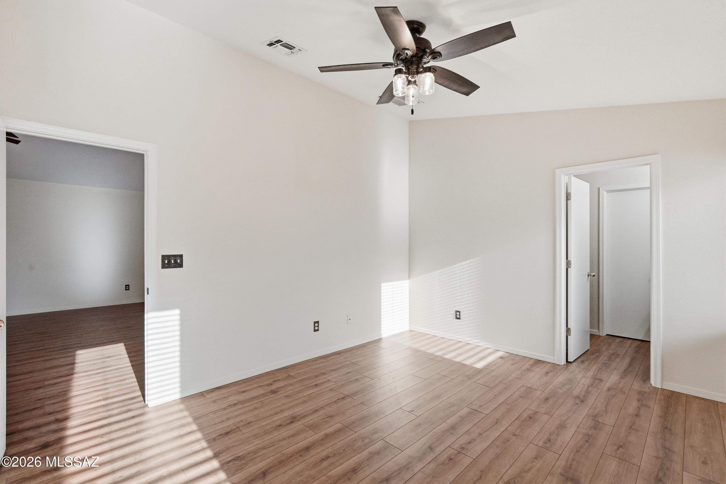 Mirabella (1-102) - Residential Lease