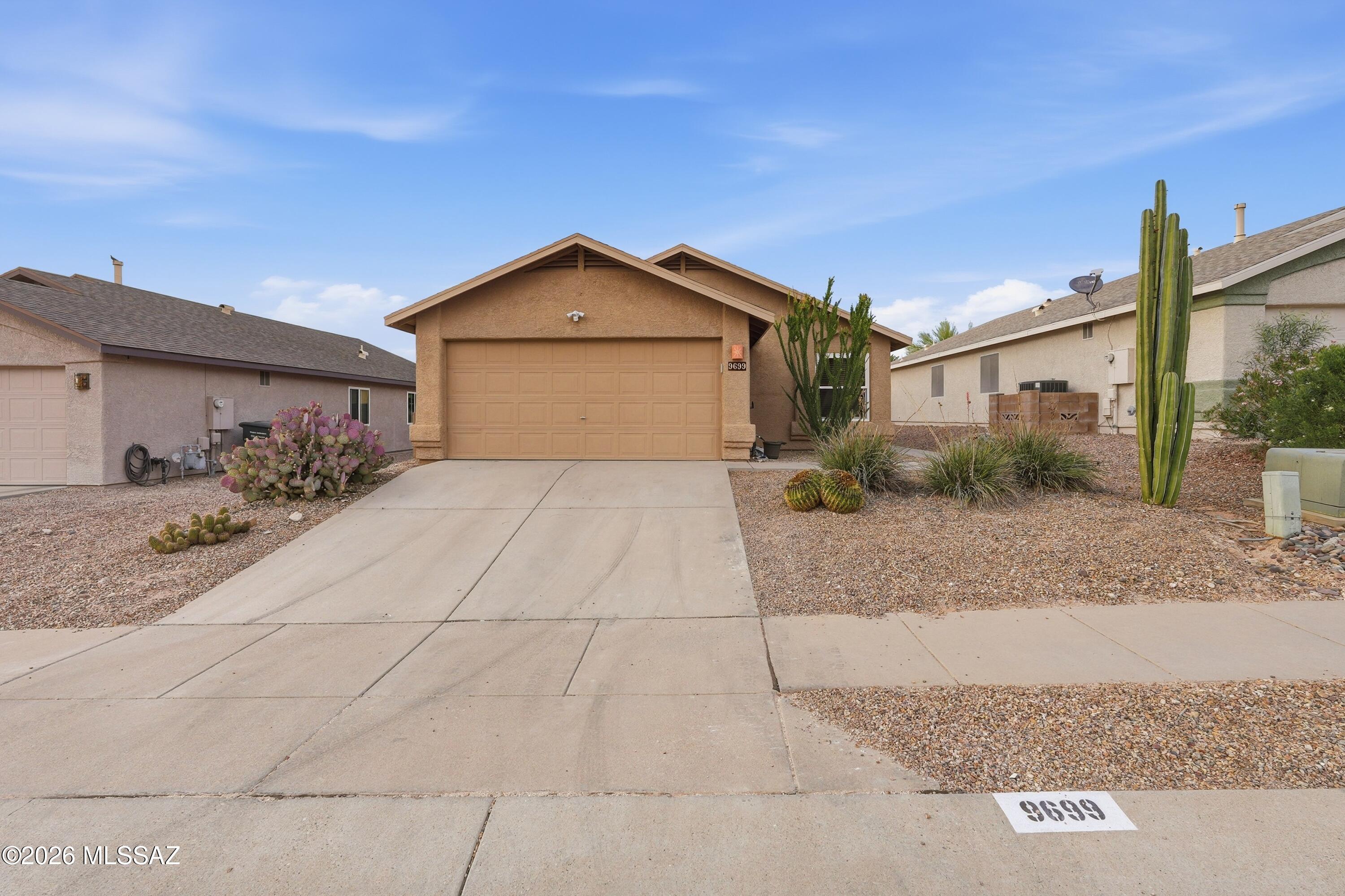 Mirabella (1-102) - Residential Lease