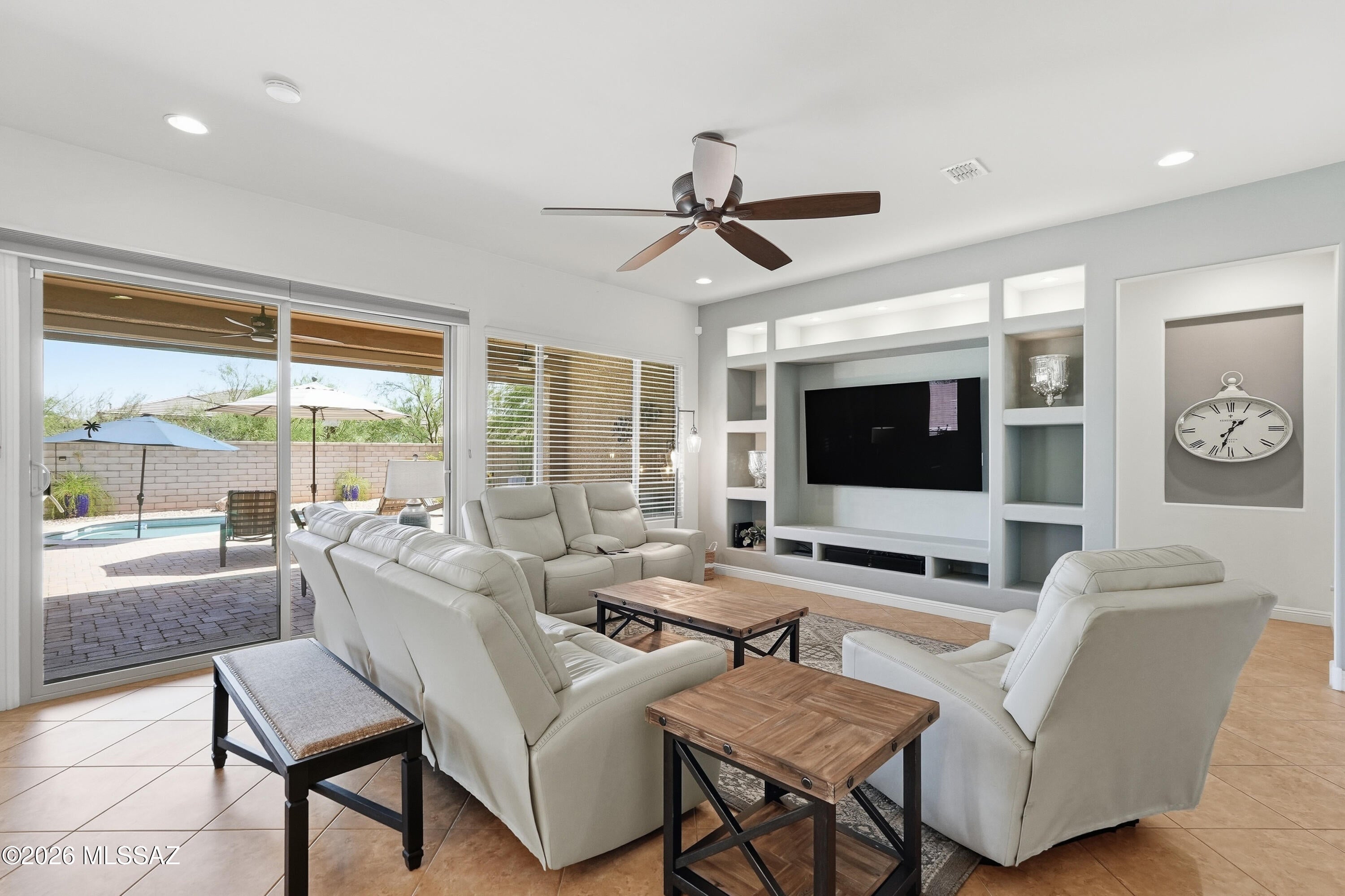 Del Webb At Dove Mountain SQ20131930189 - Residential