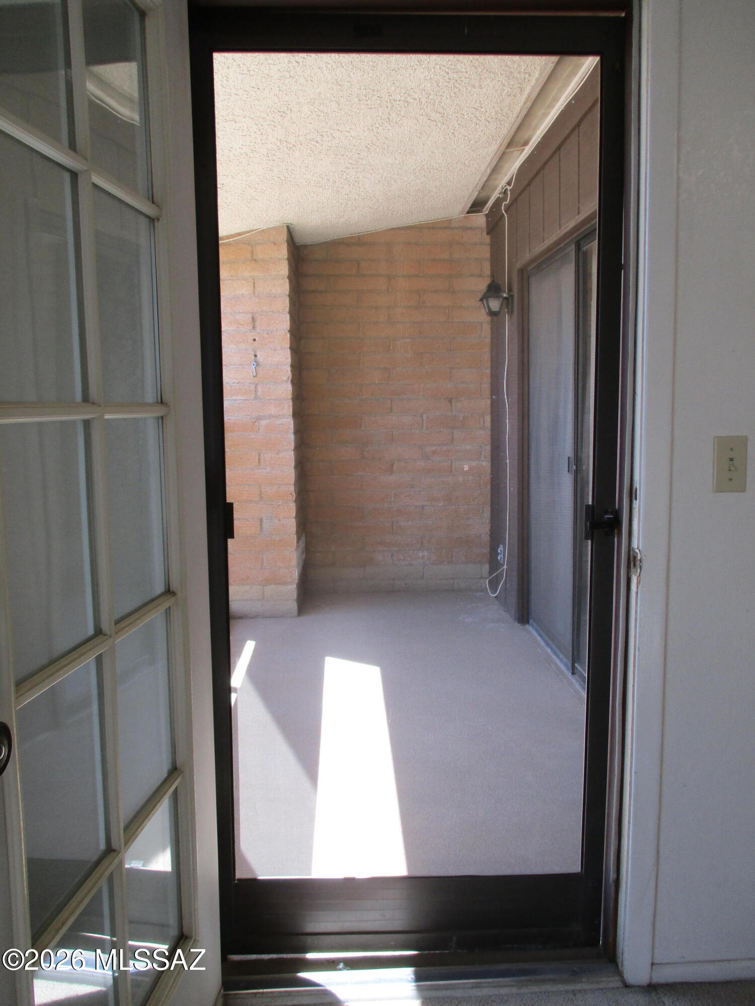 Vista Noreste Amended (1-8) - Residential Lease