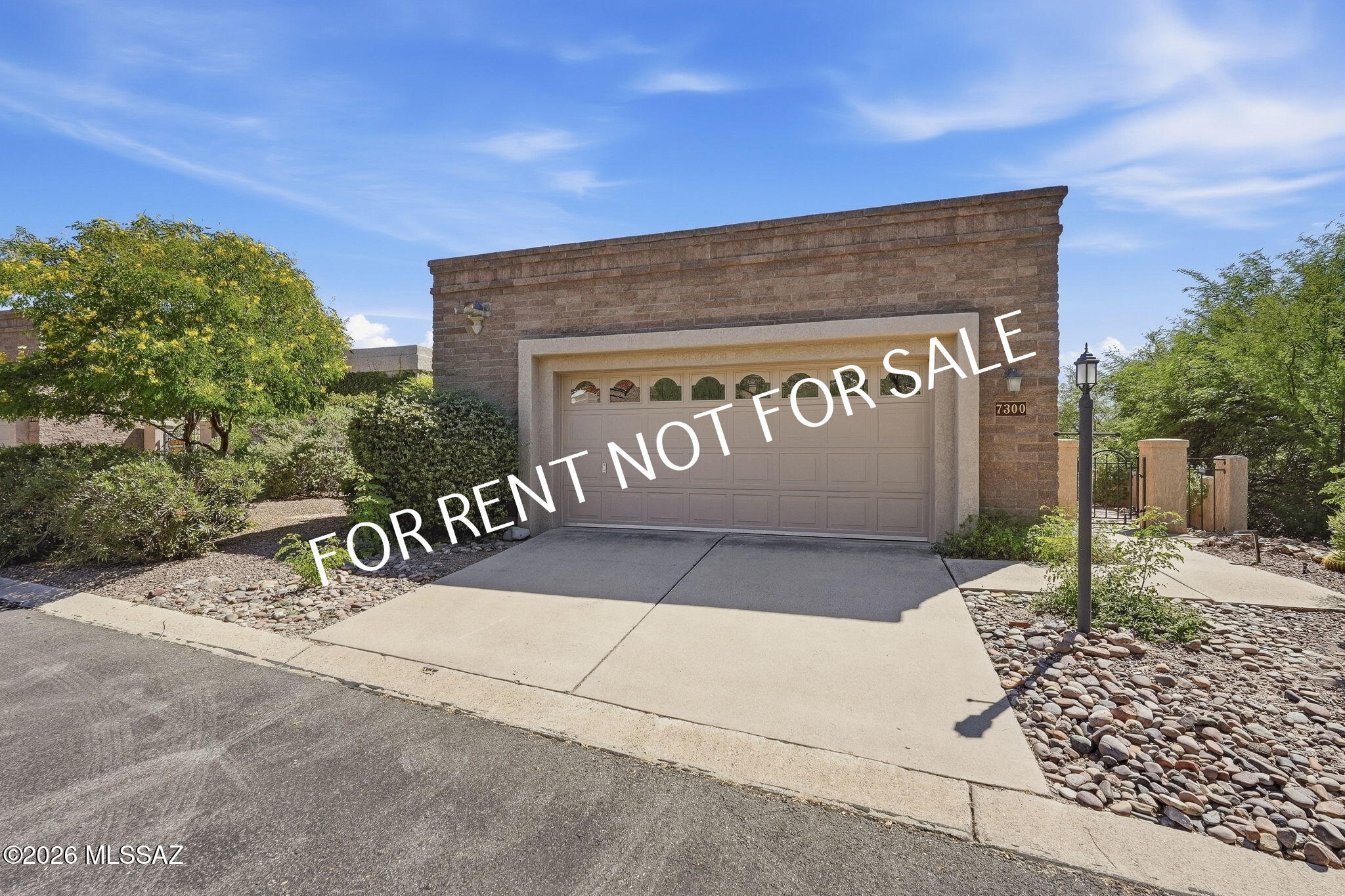 Ventana Serena (1-46) - Residential Lease