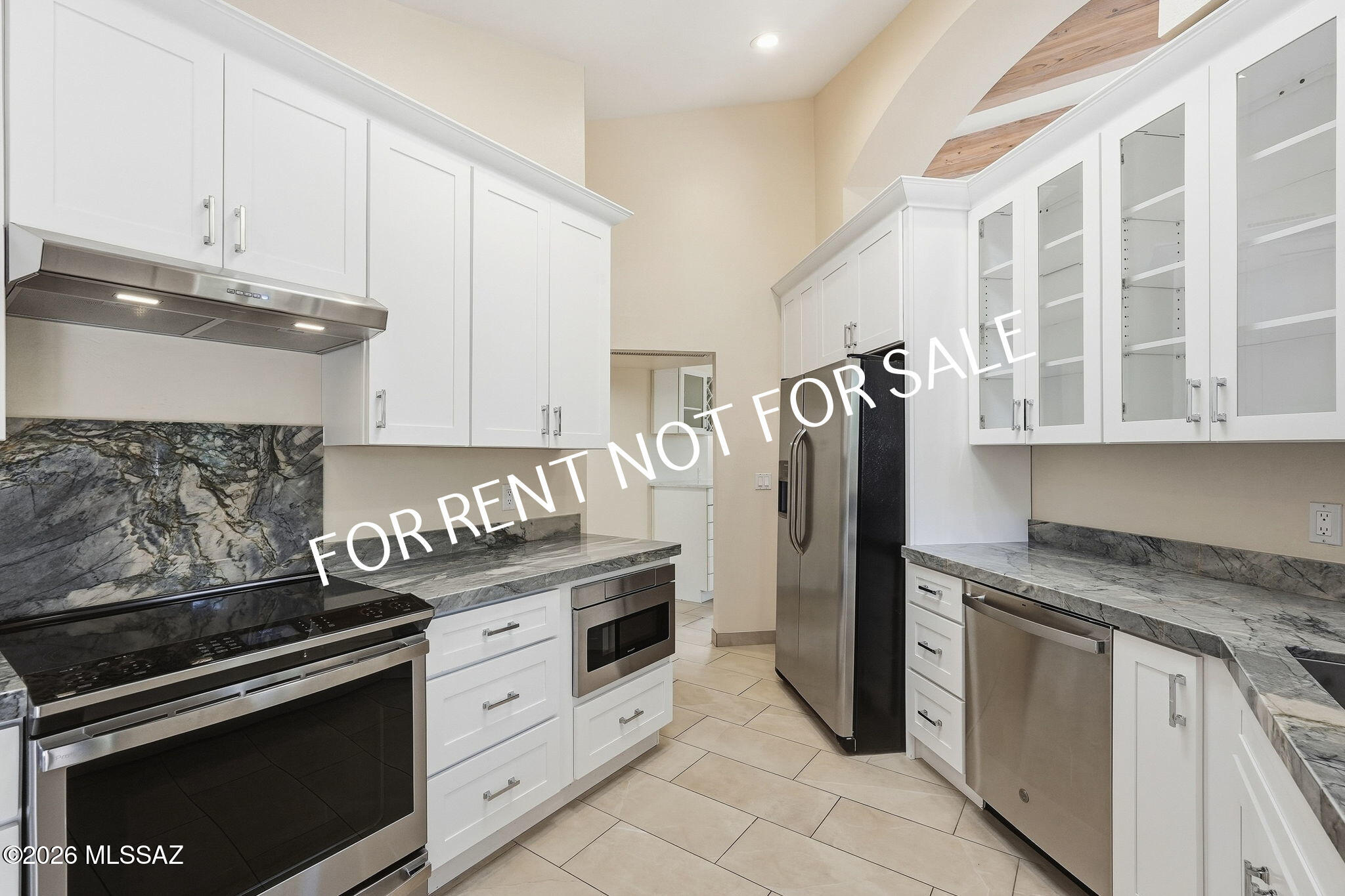 Ventana Serena (1-46) - Residential Lease