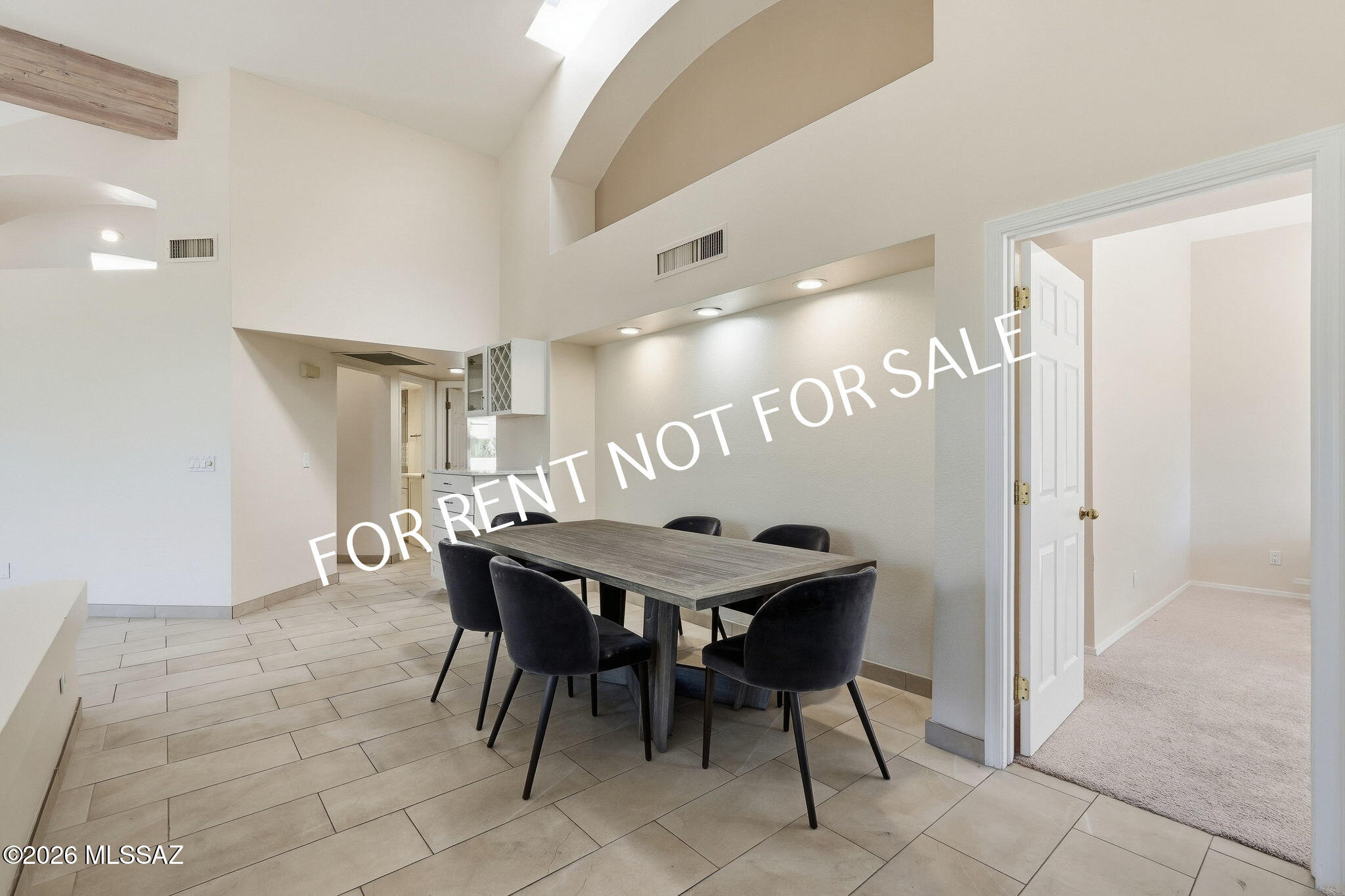 Ventana Serena (1-46) - Residential Lease