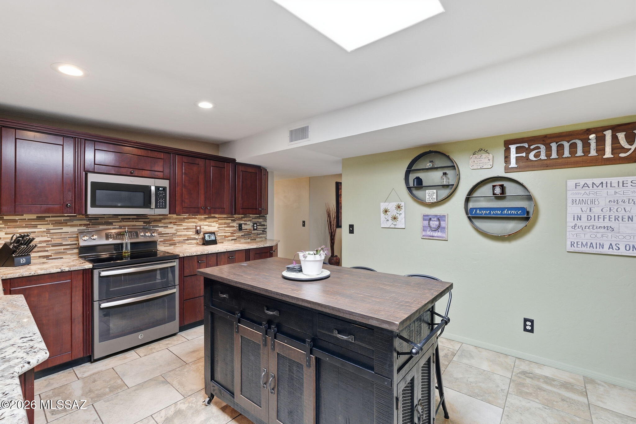 Rolling Ridge (76-119) - Residential