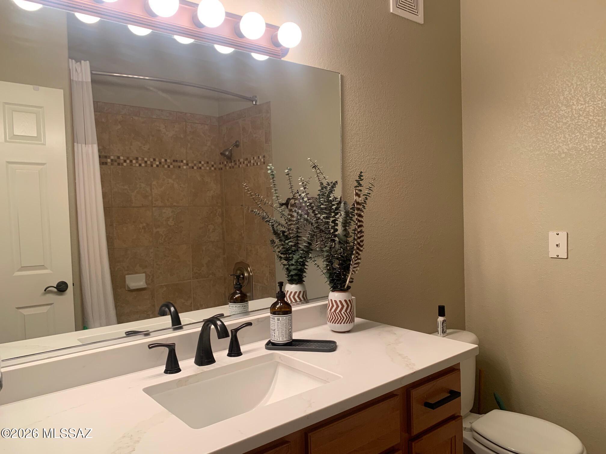 Pinnacle Canyon Condominium - Residential Lease