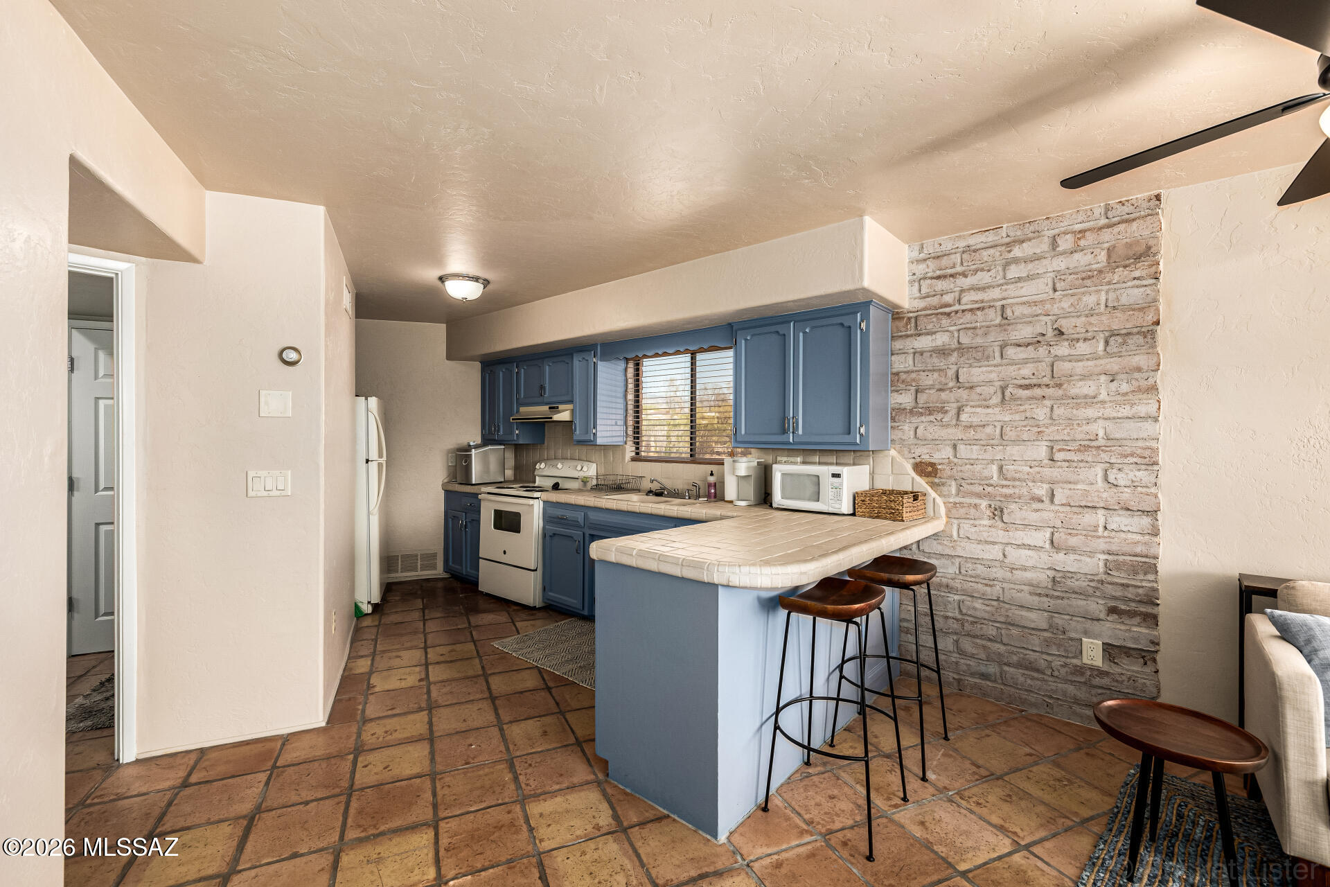 Cerro De Falcon (1-20) - Residential