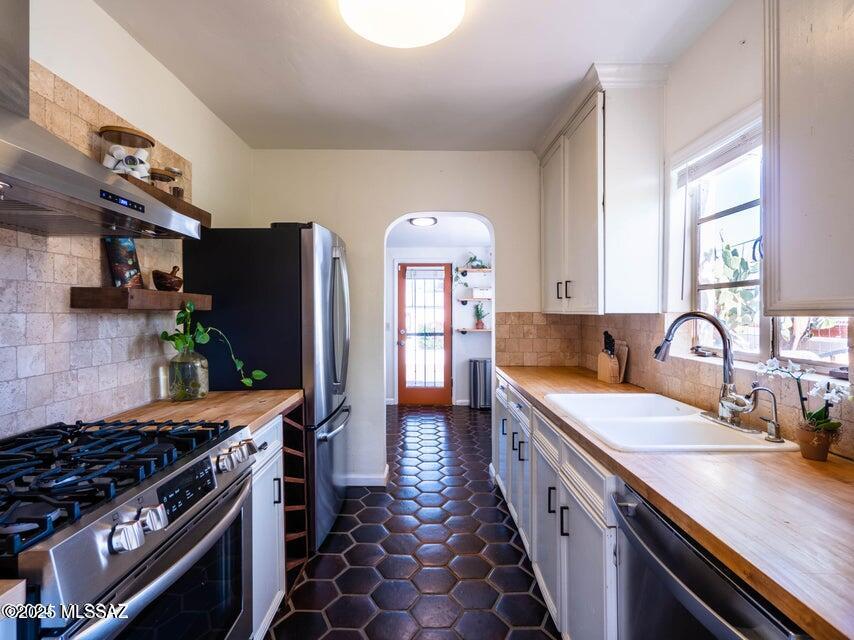 N/A - Residential Lease