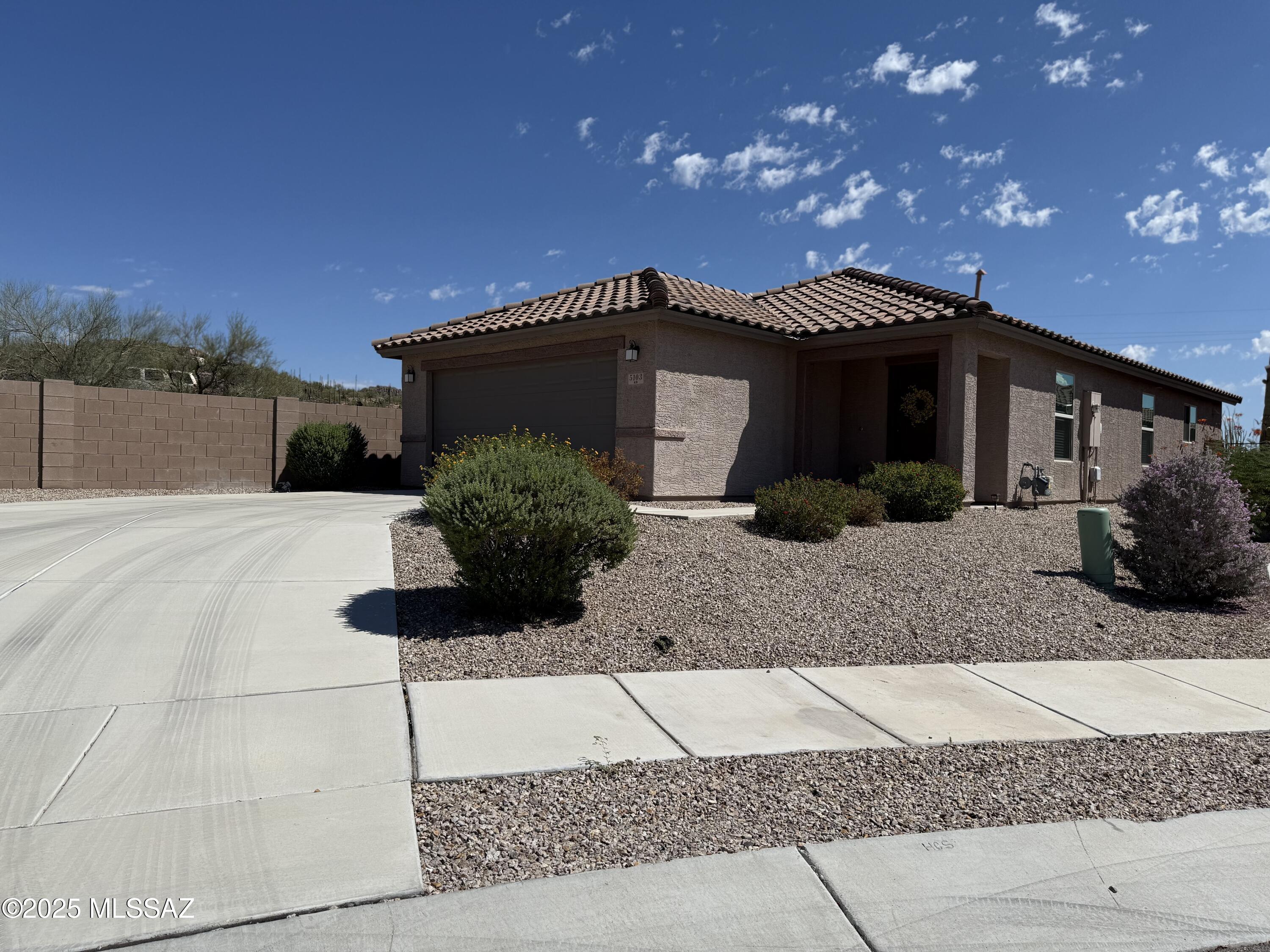 Dakota Vista - Residential