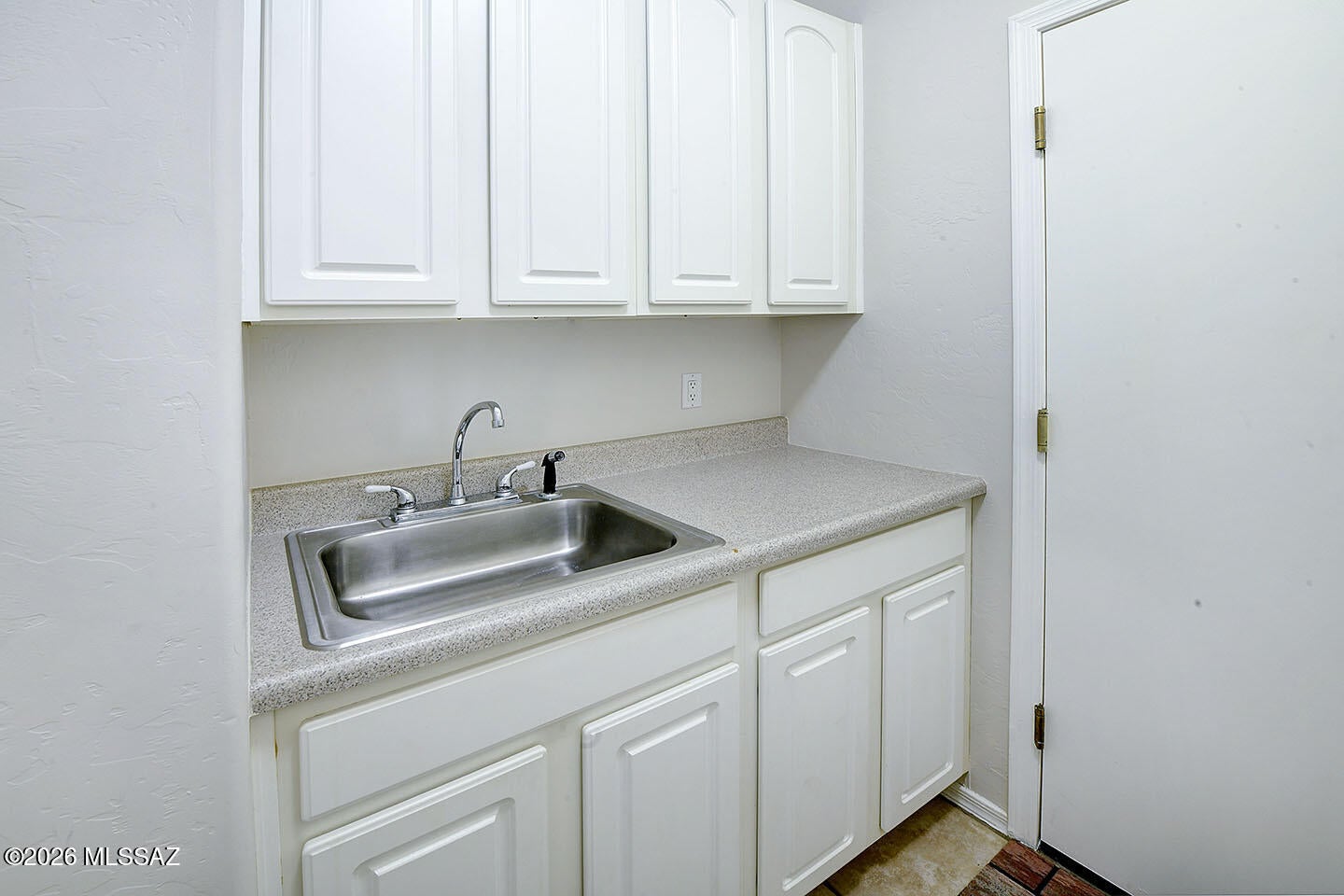 Sabino Mountain (1-290) - Residential