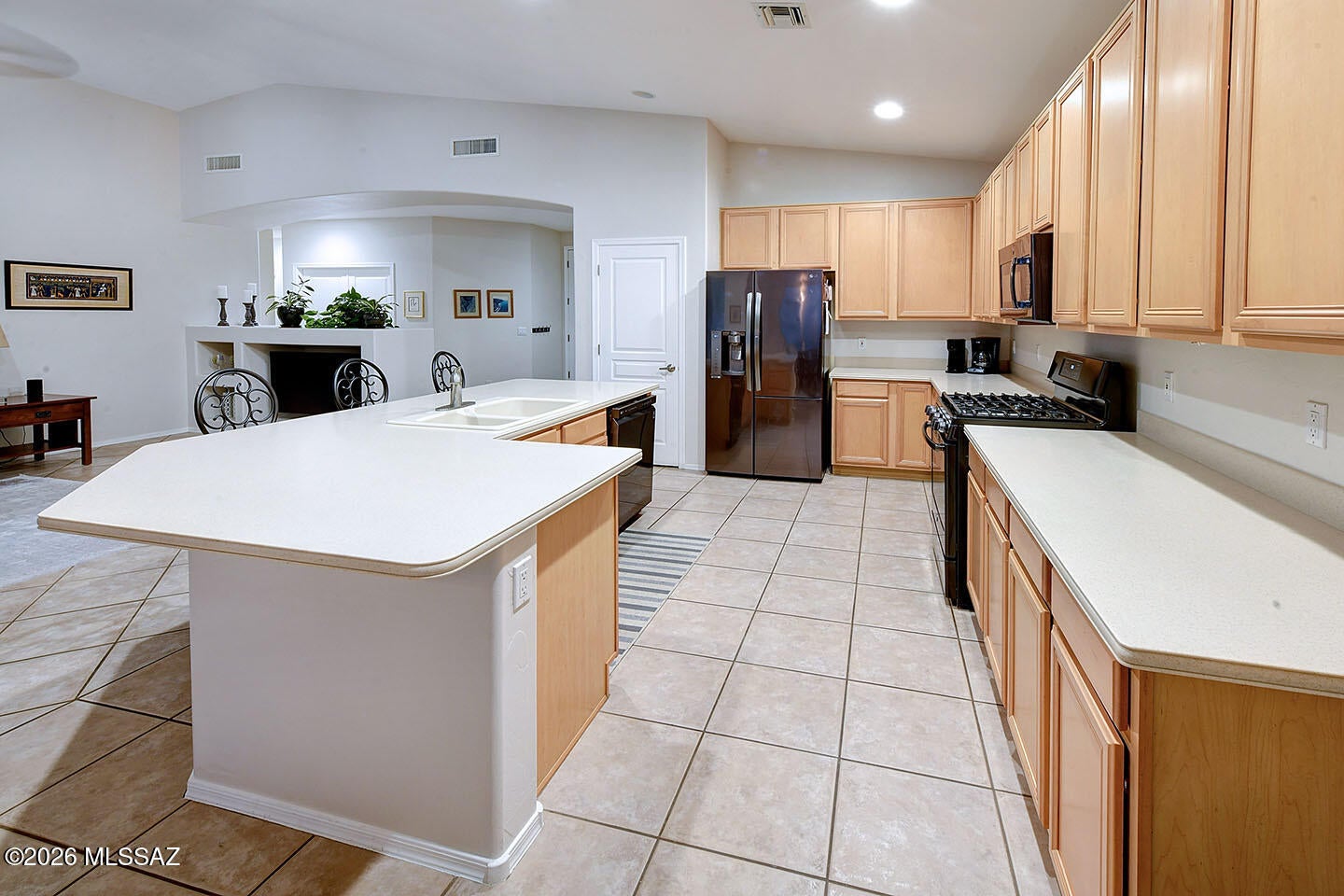 Sabino Mountain (1-290) - Residential