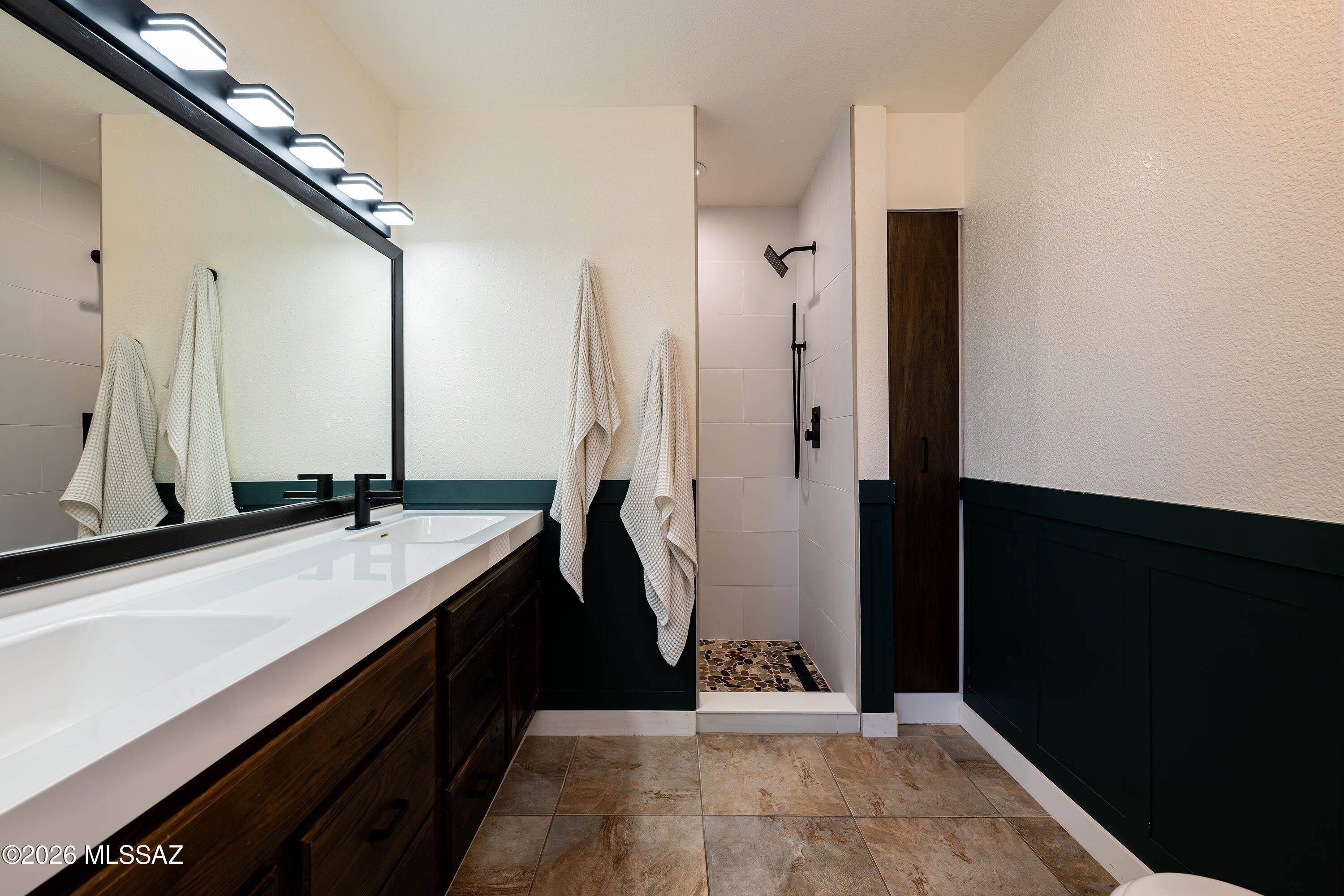 Fairway Groves (420-460) - Residential