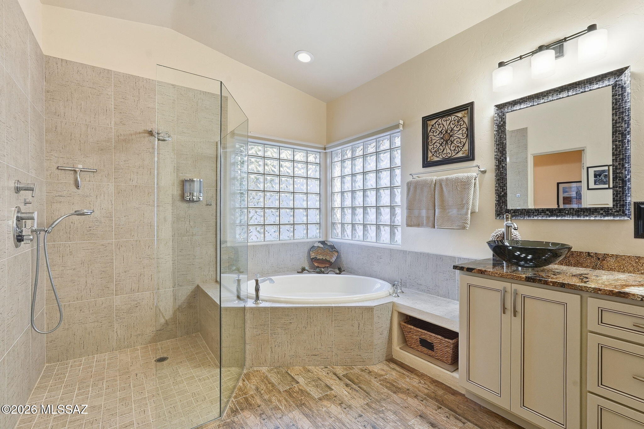 Bighorn Point At La Reserve (1-43) - Residential