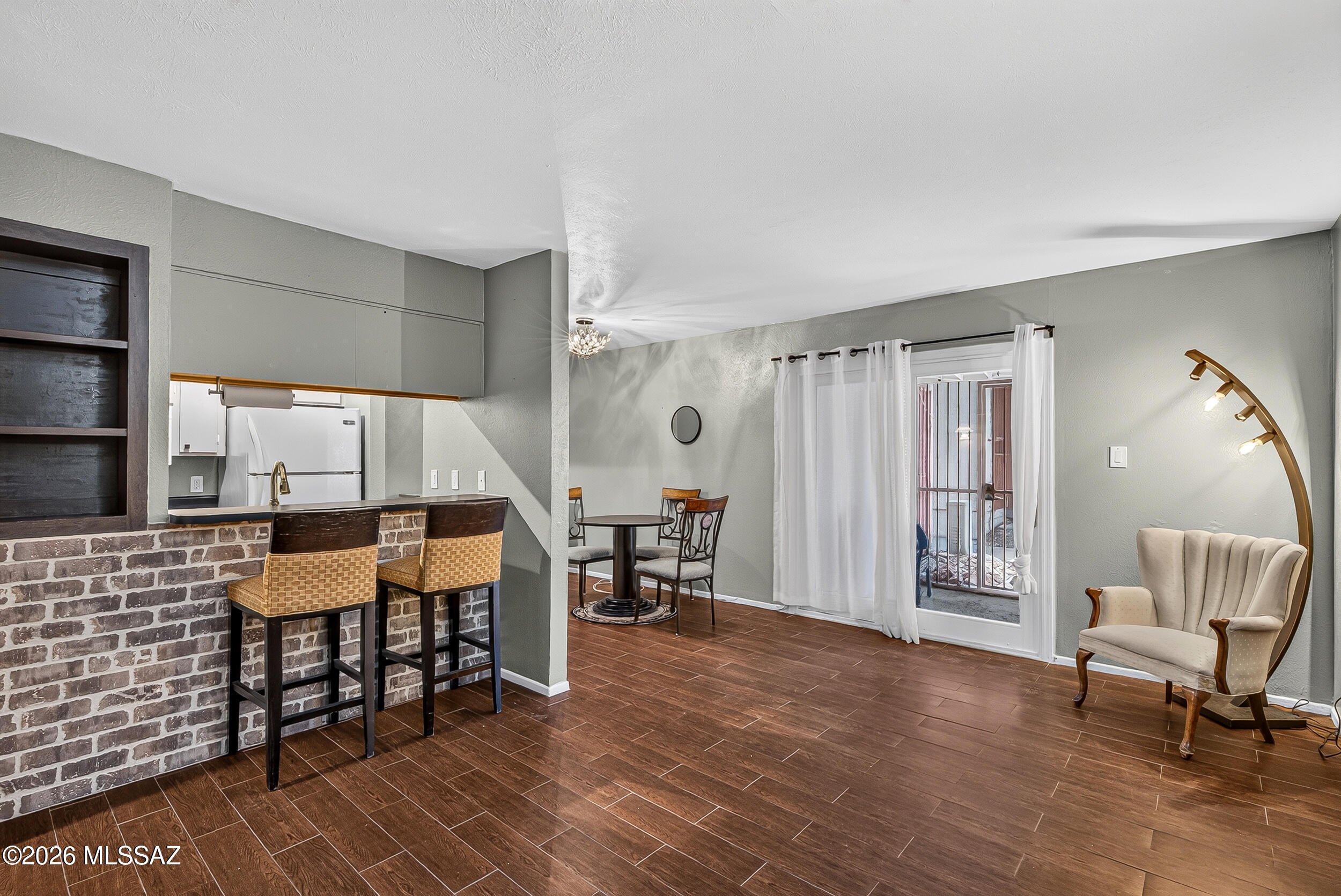 Las Colinas Condominiums - Residential