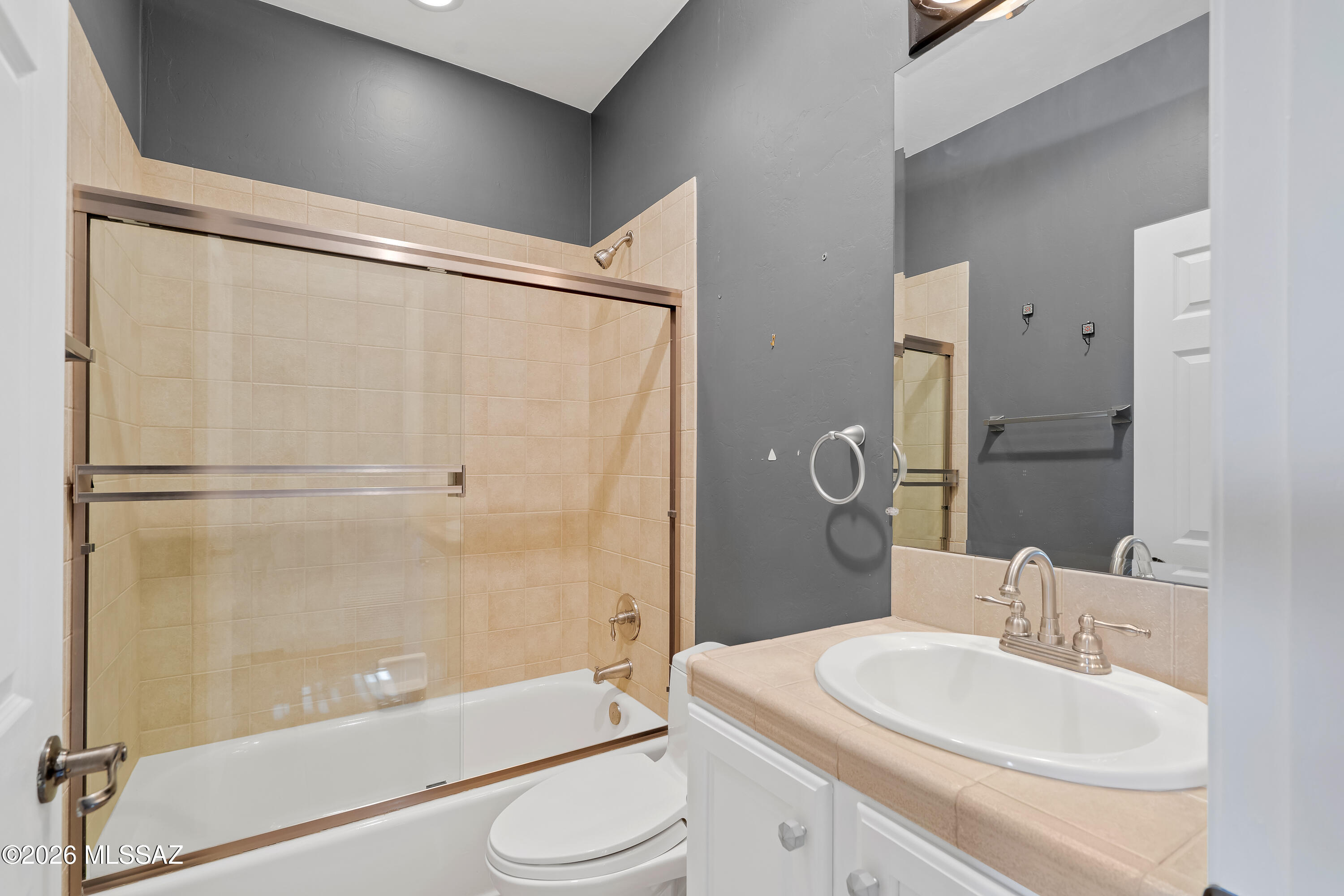 New Tucson Unit NO. 30 - Residential