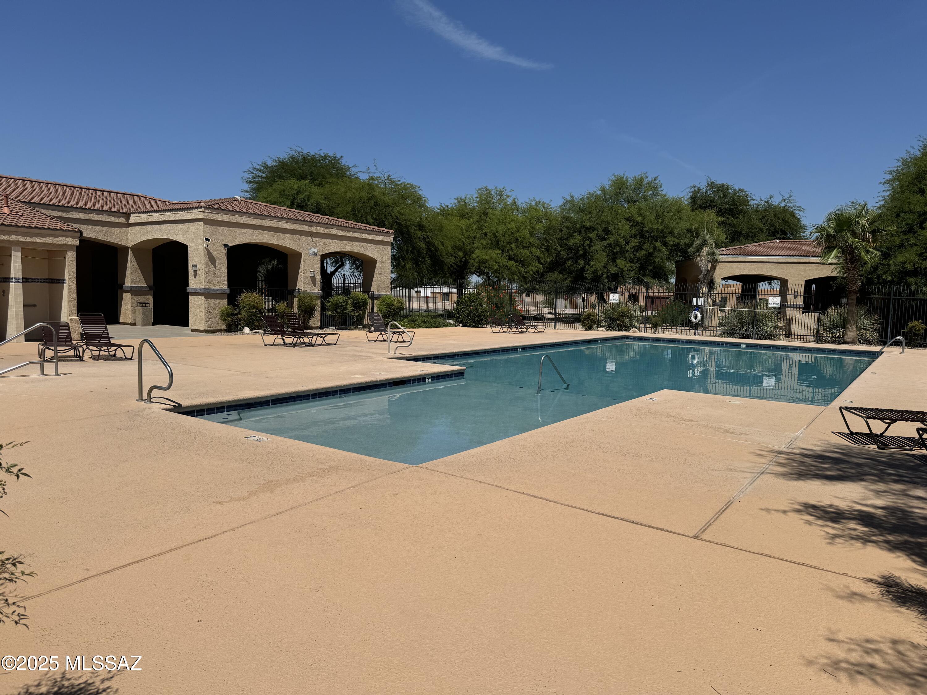 Vista Montana Estates - Residential Lease