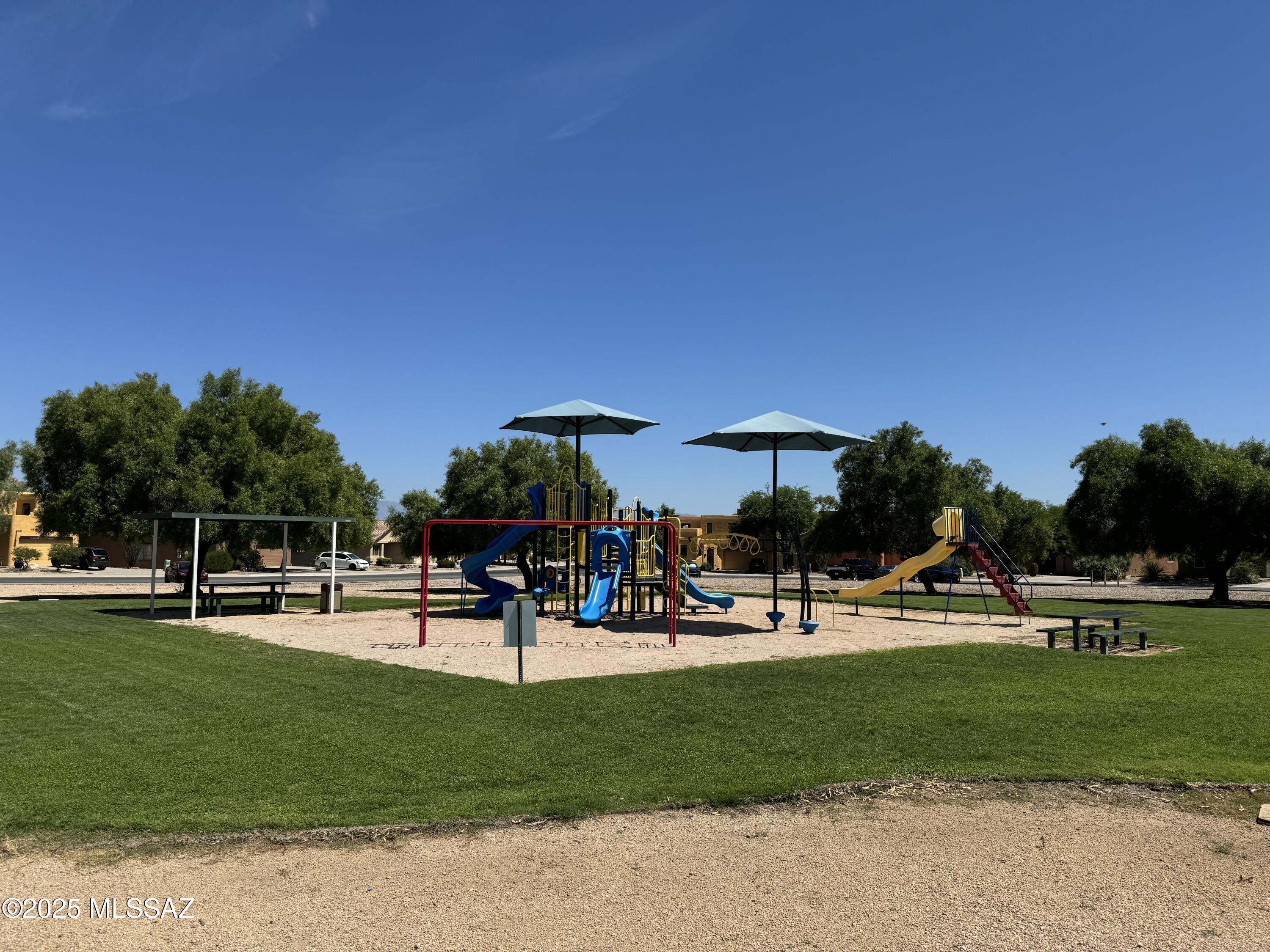 Vista Montana Estates - Residential Lease