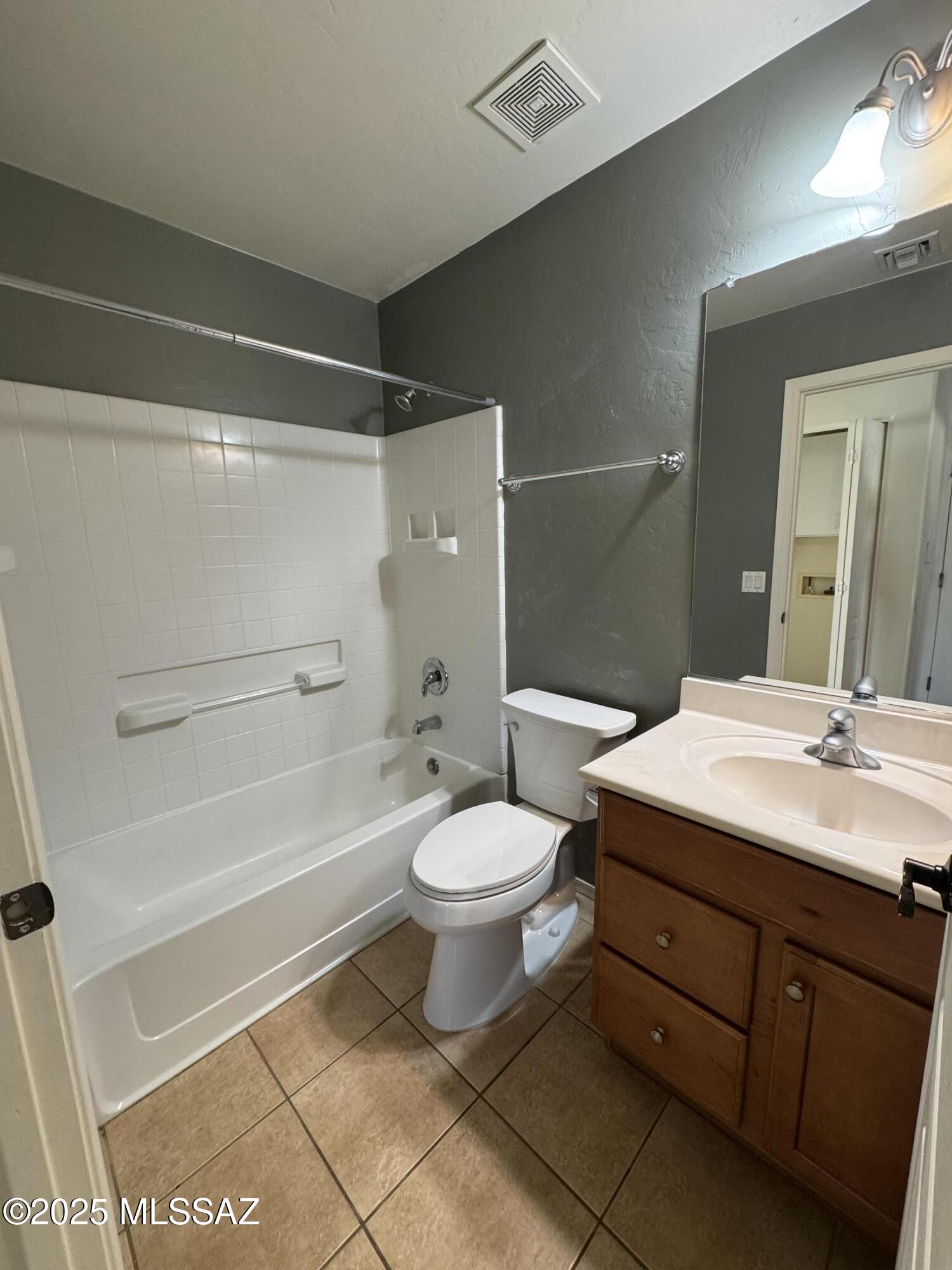 Vista Montana Estates - Residential Lease